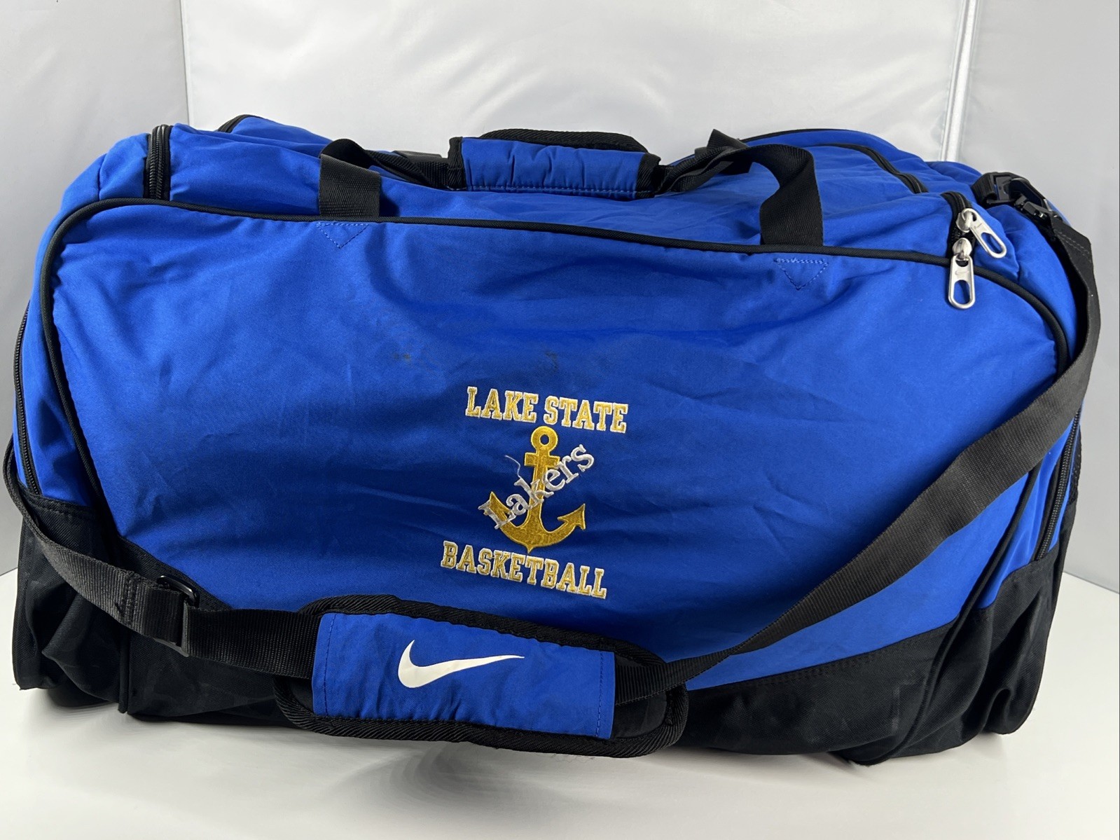 Nike Lake Superior State Embroidered Team Issued Large Training Duffel Bag Blue