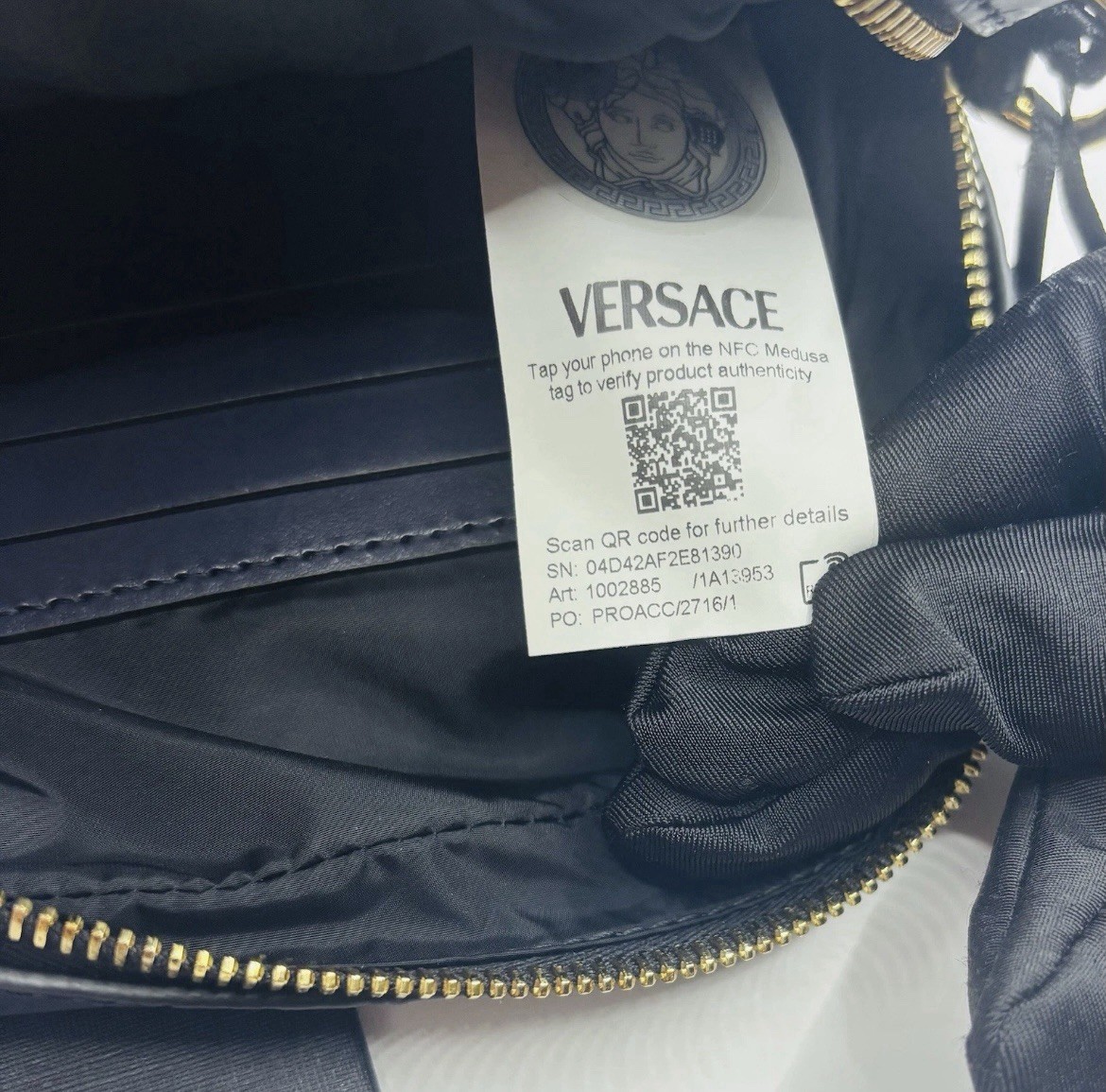 Versace Messenger Embrossing Calf Leather Barocc Navy Blue-gold $ 1500 Authentic