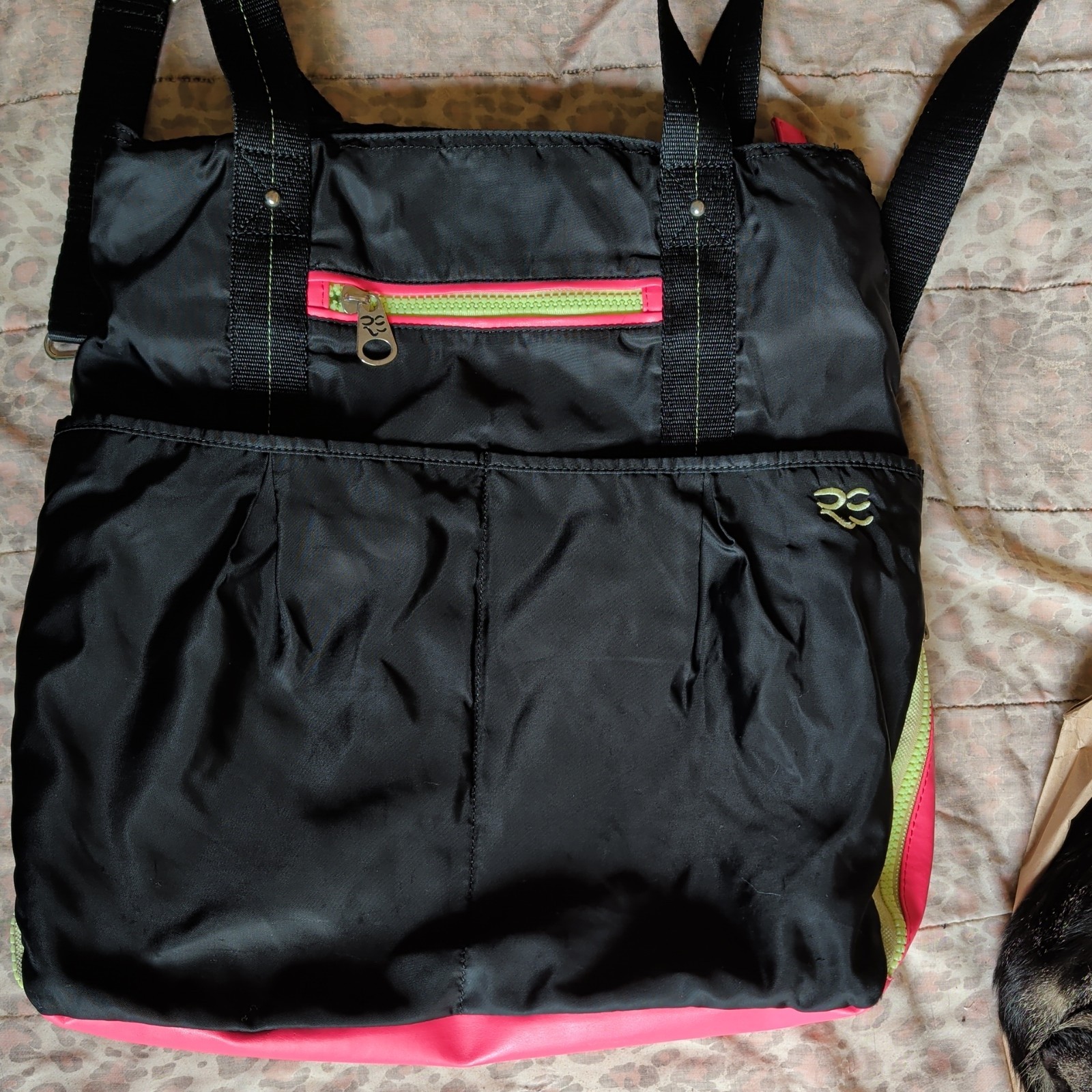 Rare Earth/Stone Mountain Nylon Neon Tote Yoga Gym Bag Used Preowned Slight Wear