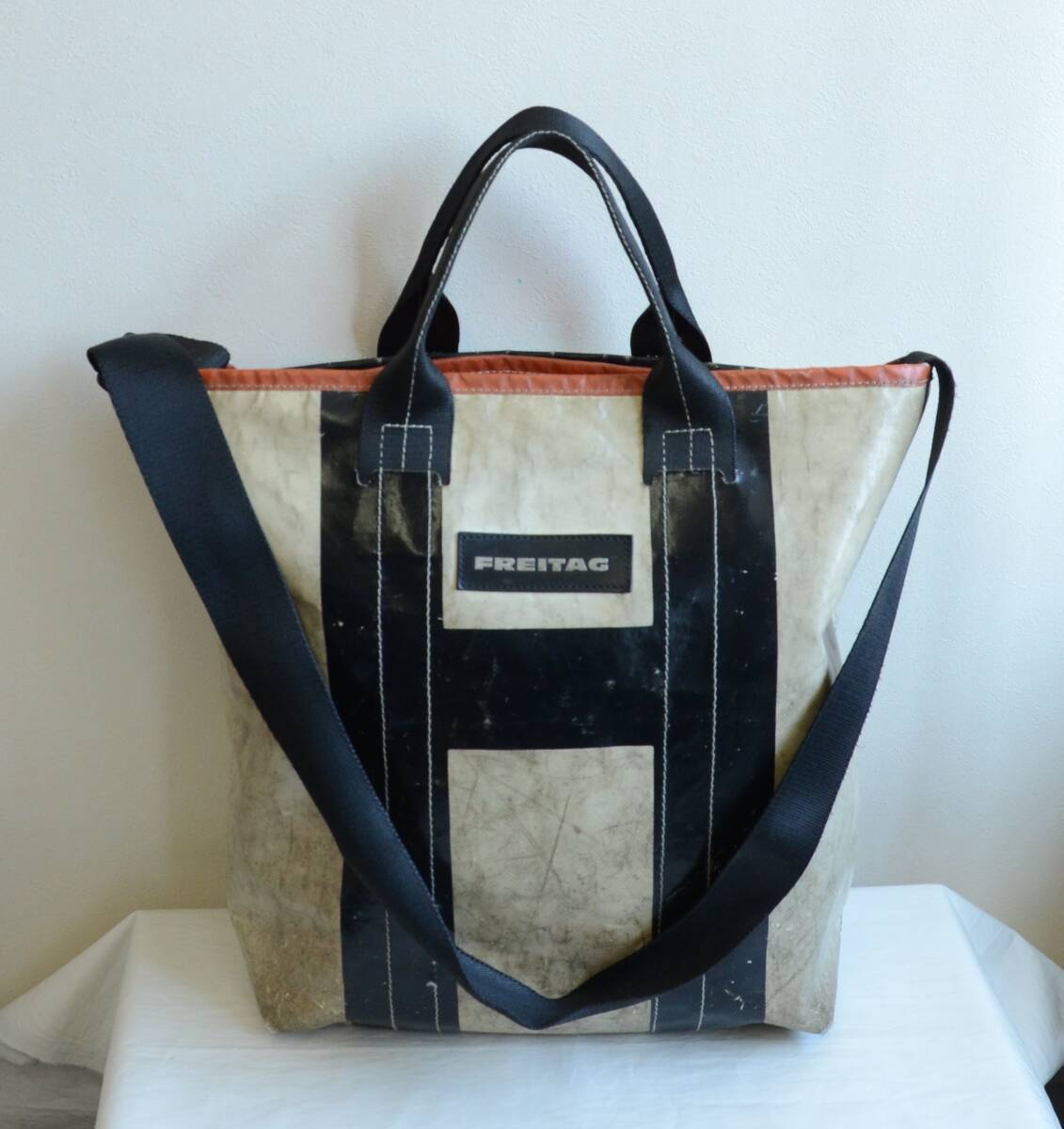 FREITAG man Woman unisex tote Shoulder bag casual zip authentic medium