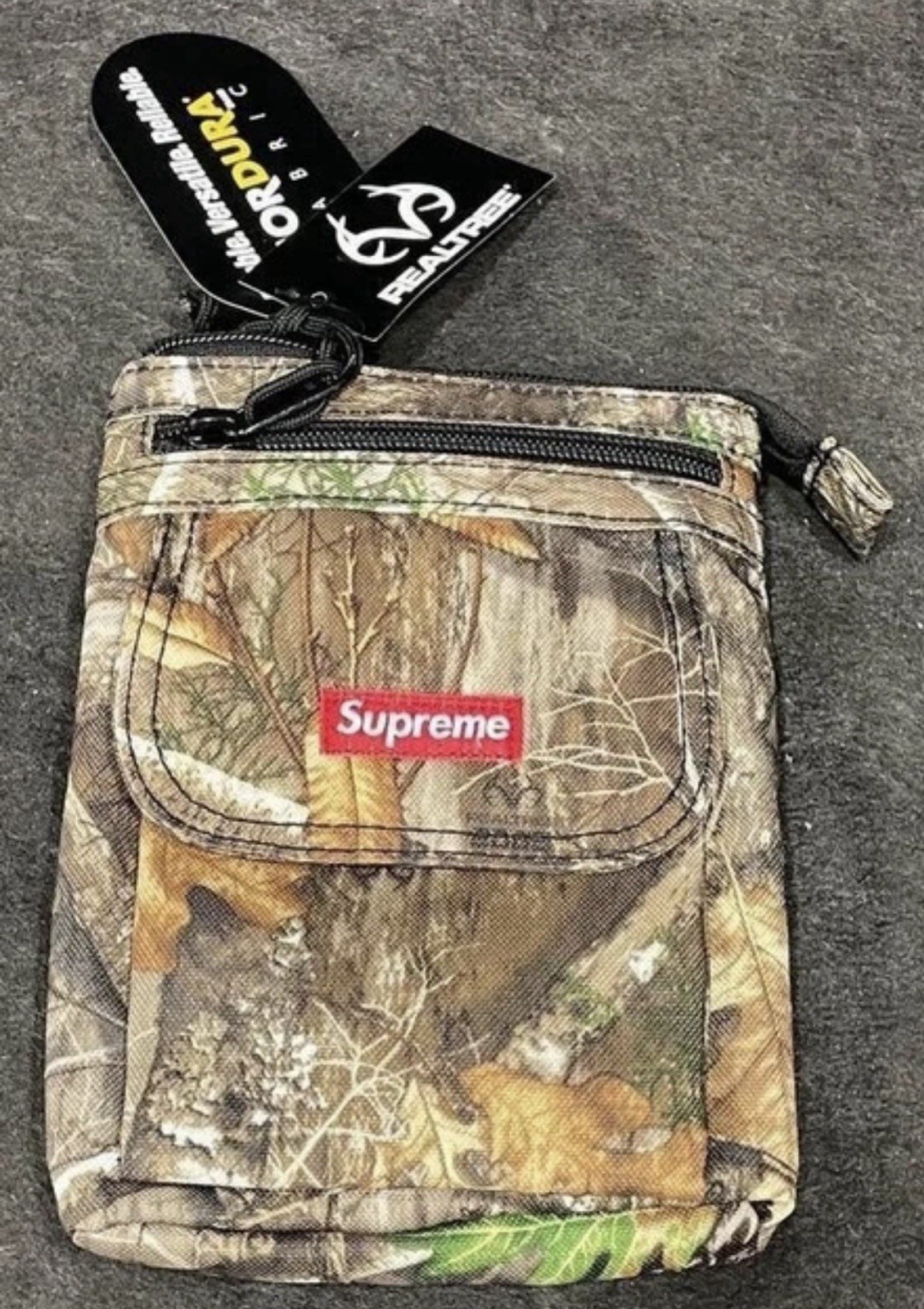 SUPREME Men’s Shoulder Bag, Real Tree Camo