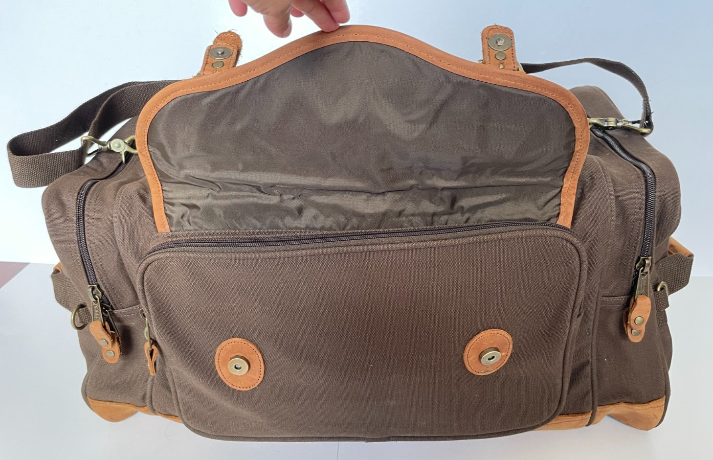 Cabela’s Vintage Battenkill Canvas & Leather Large Duffel Bag Luggage Filson