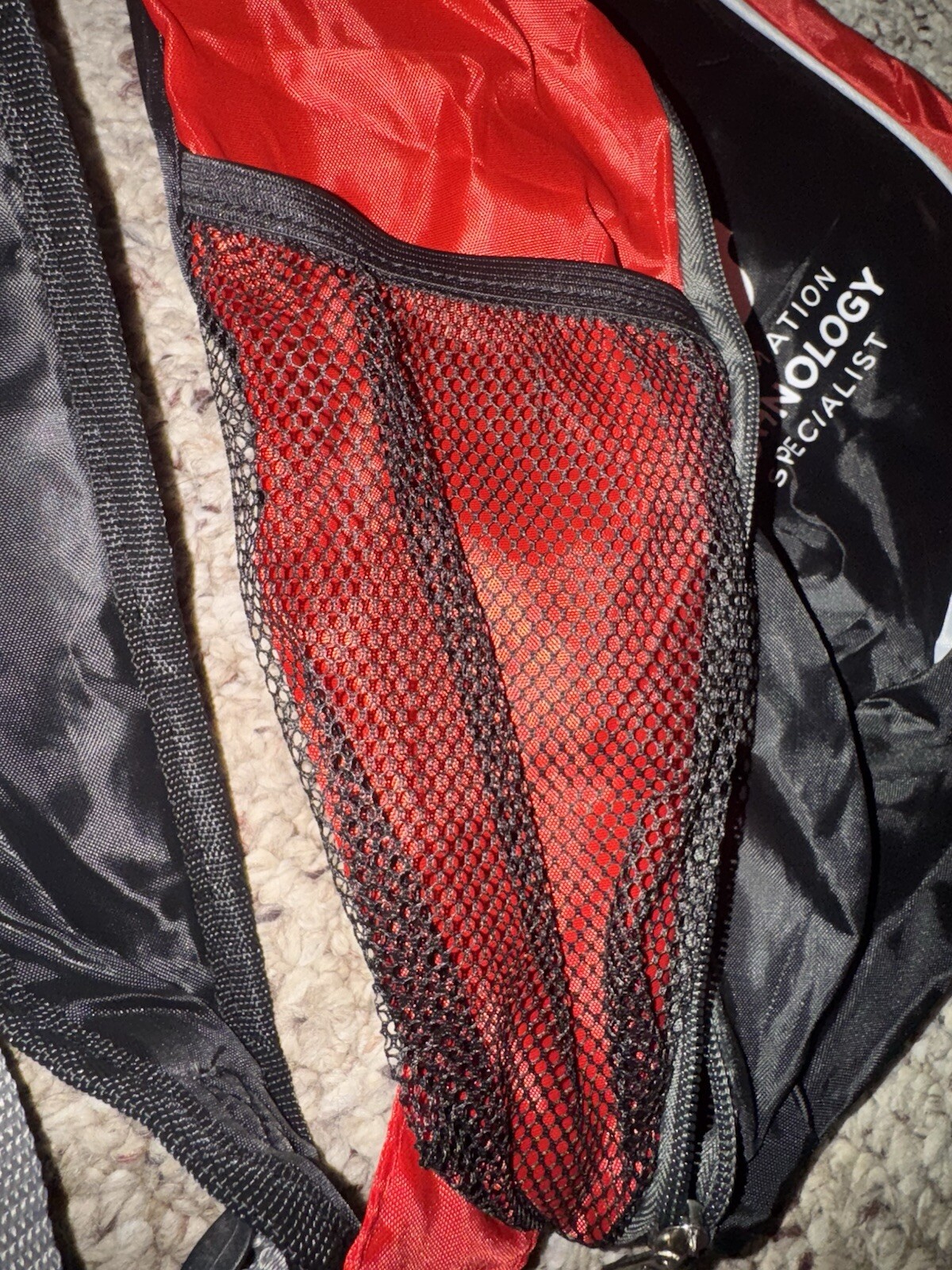 2 HIT Prompt Polyester Shoulder Sling Bags Information Tech Spec. Red/Black Zip