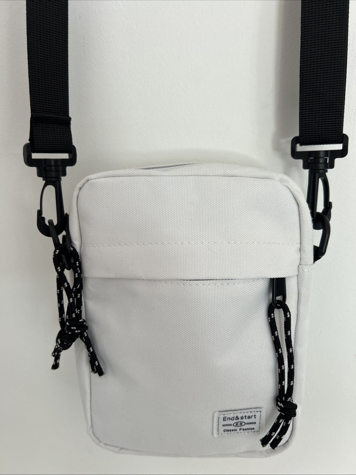 Cell Phone Shoulder Bag Men’s Crossbody Adjustable Strap Fashions White Black