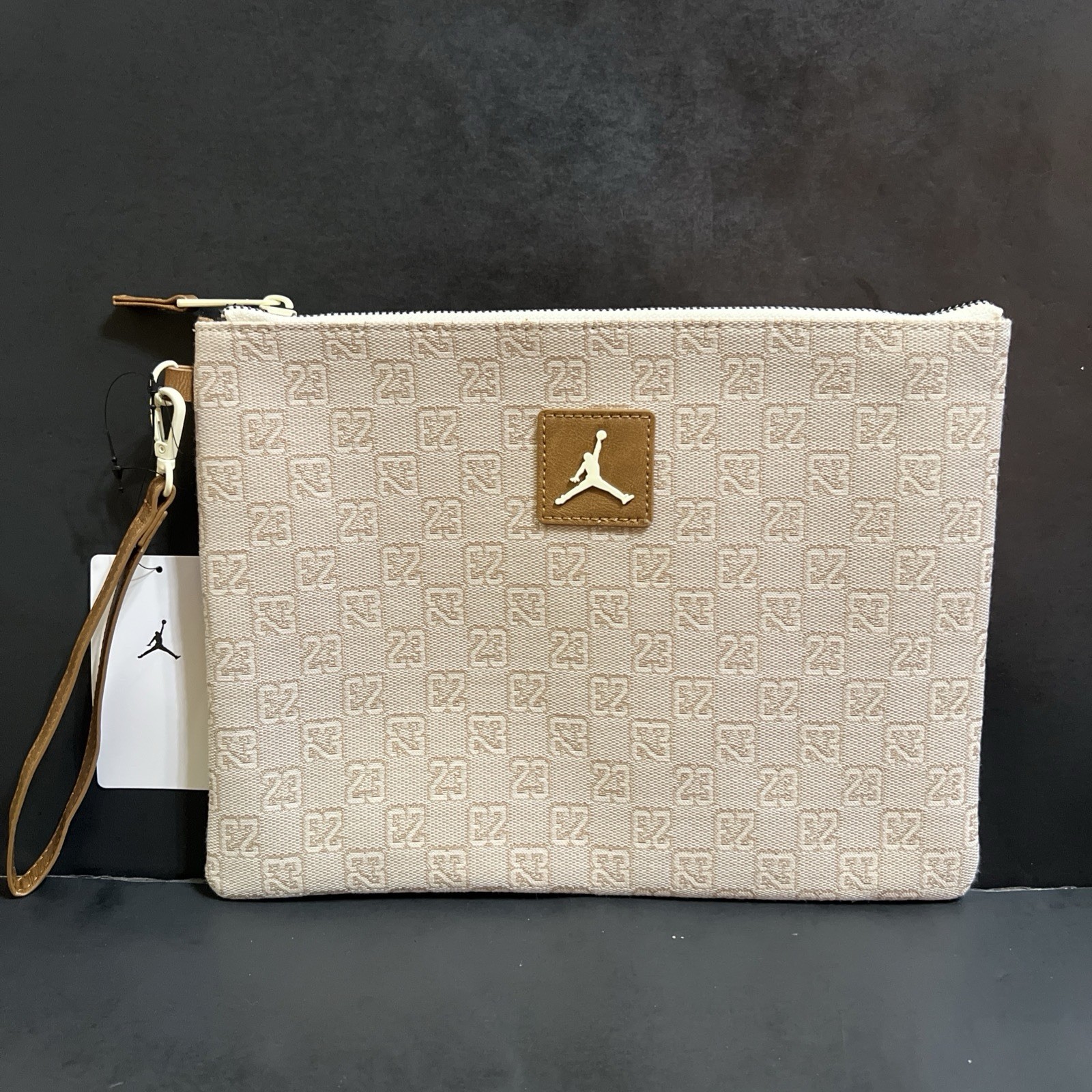 NIKE AIR JORDAN MONOGRAM POUCH MM0897-W3Z NWT