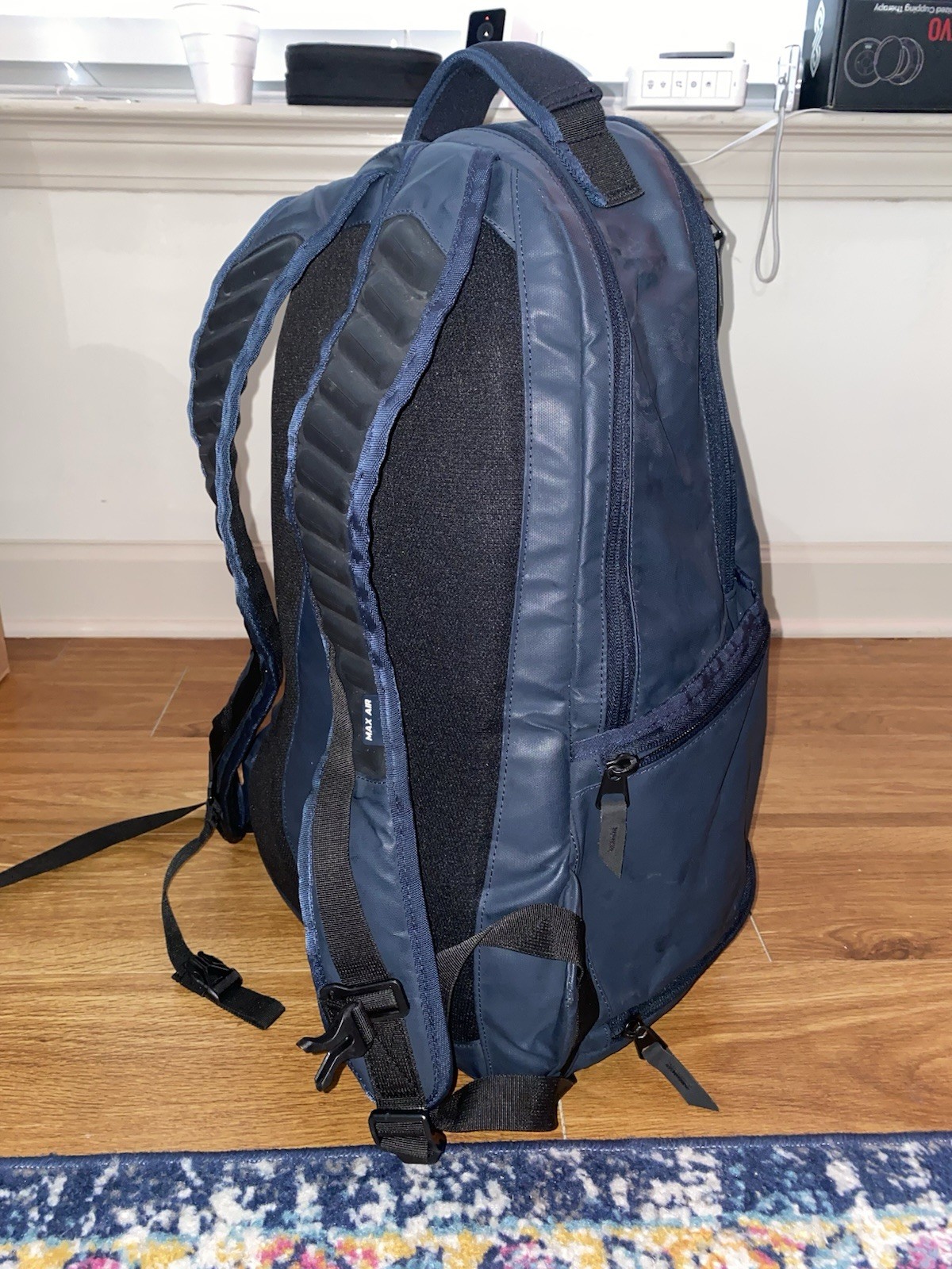 Nike Ultimatum Max Air Backpack Team USA/USATF Logo Dark Blue With American Flag