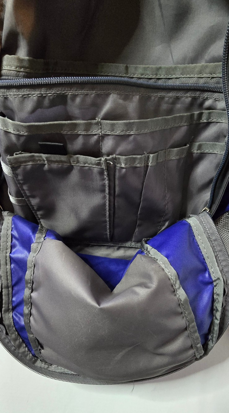 THE NORTH FACE Recon Blue & Gray Backpack for School Hiking Camping Everyday Bag