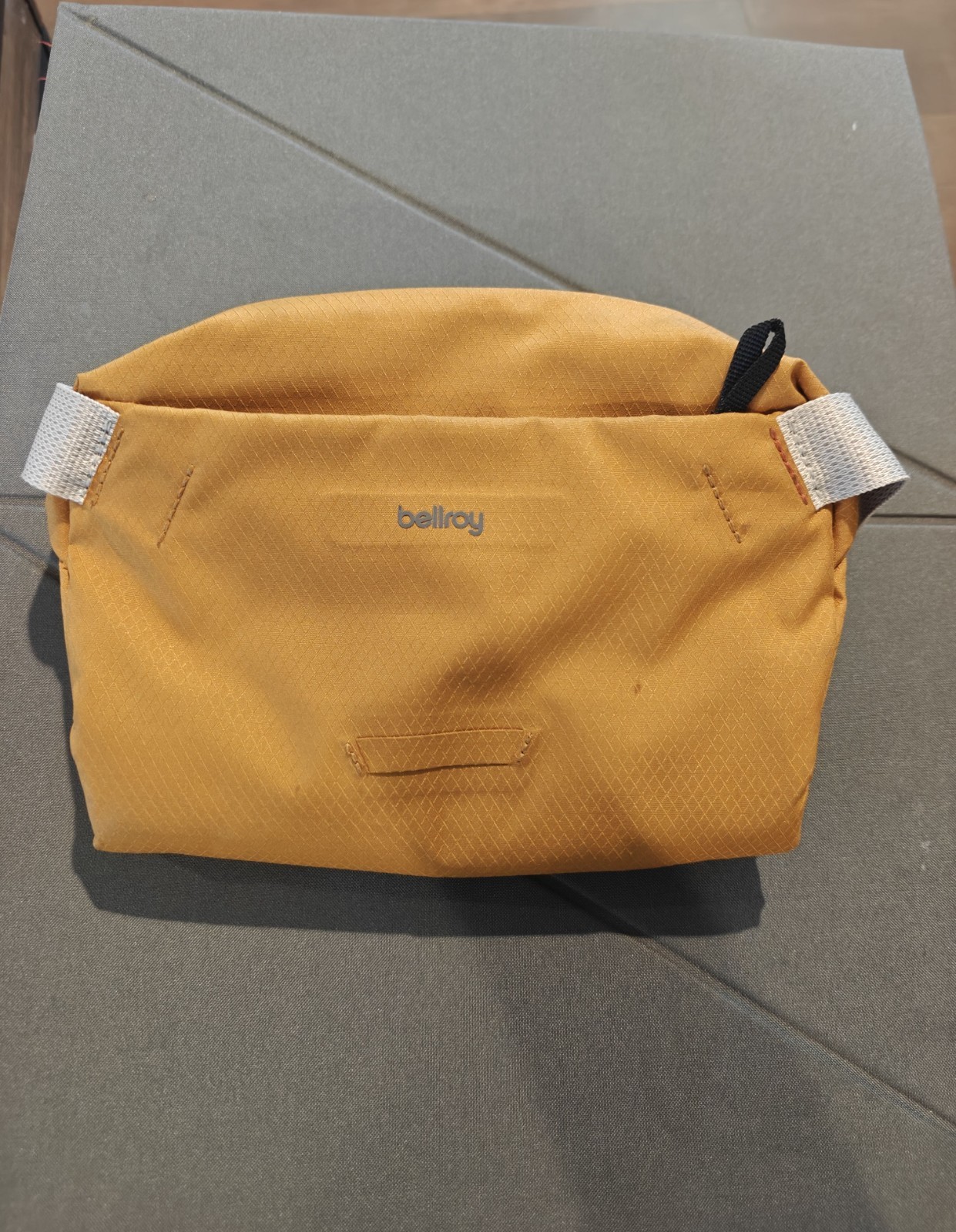 Bellroy Lite Sling Mini 4L