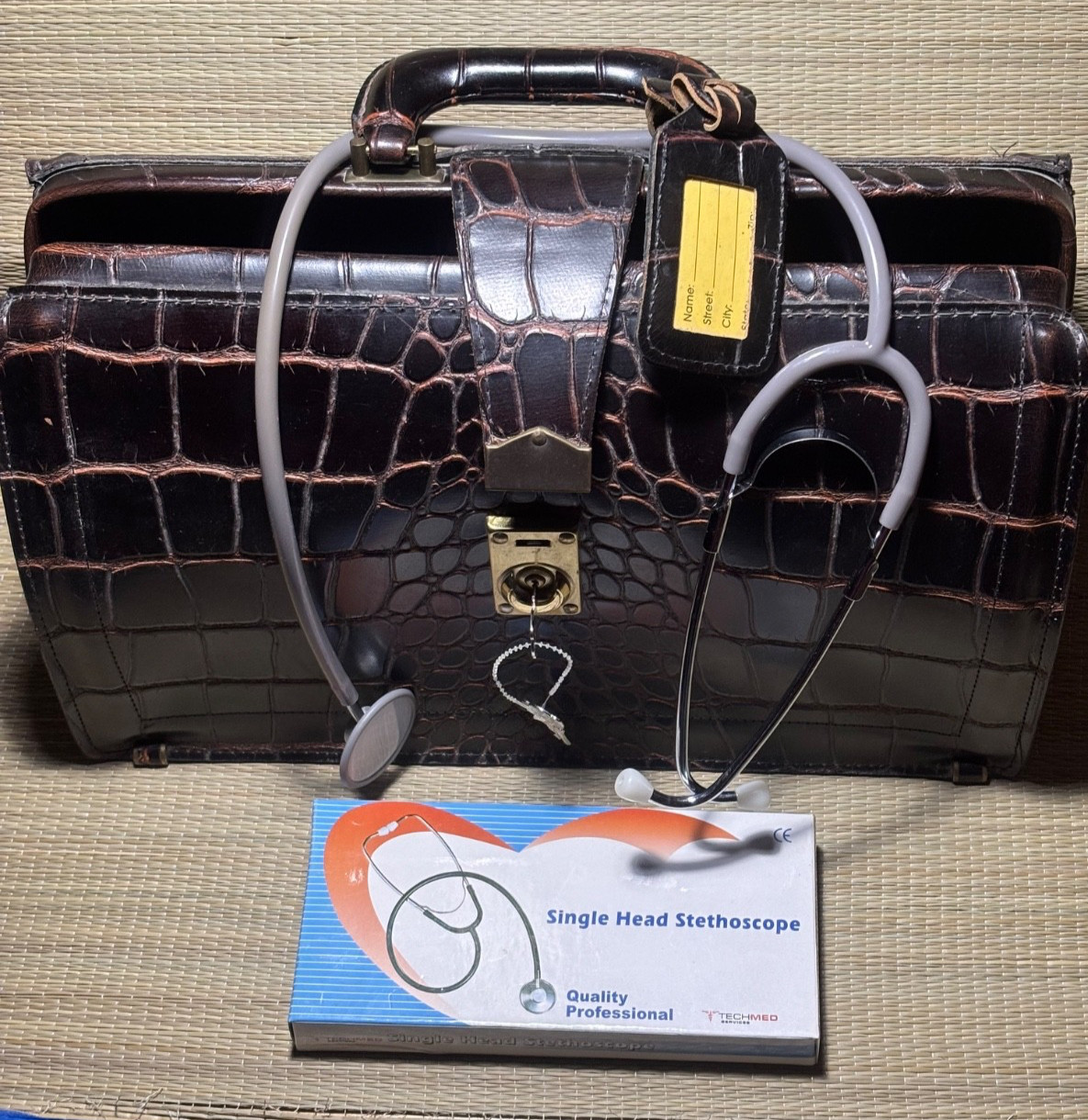NEW Flying Horse Leather Doctor Bag Pharmacia & Upjohn, 2 keys,+Stethoscope NOS