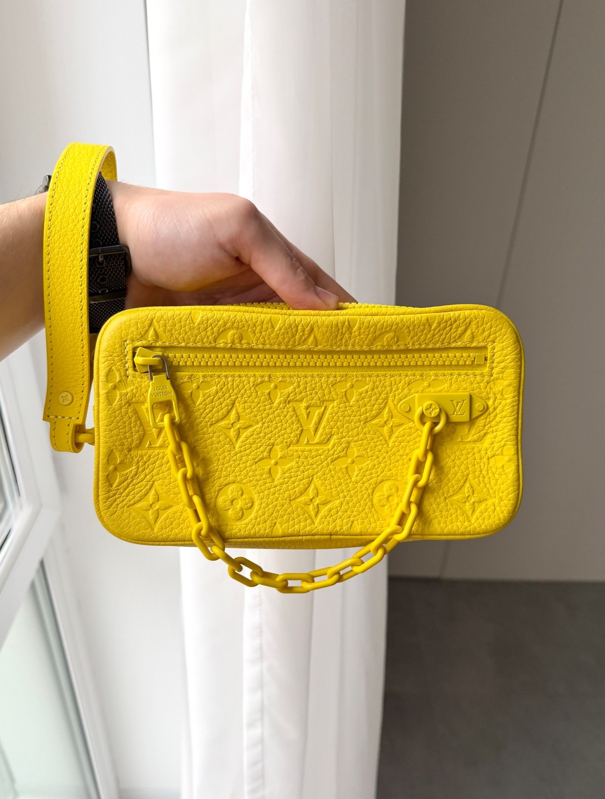 Authentic LOUIS VUITTON Monogram Taurillon Pochette Volga Clutch Bag