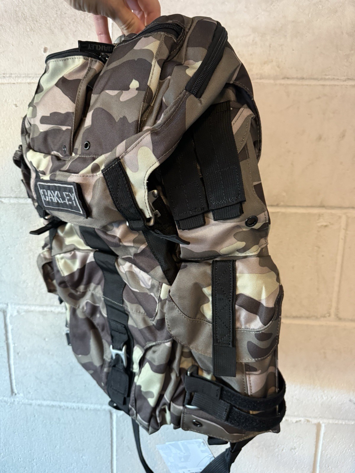 Oakley Mechanism Pack Herb Camo Edition Tactical AP