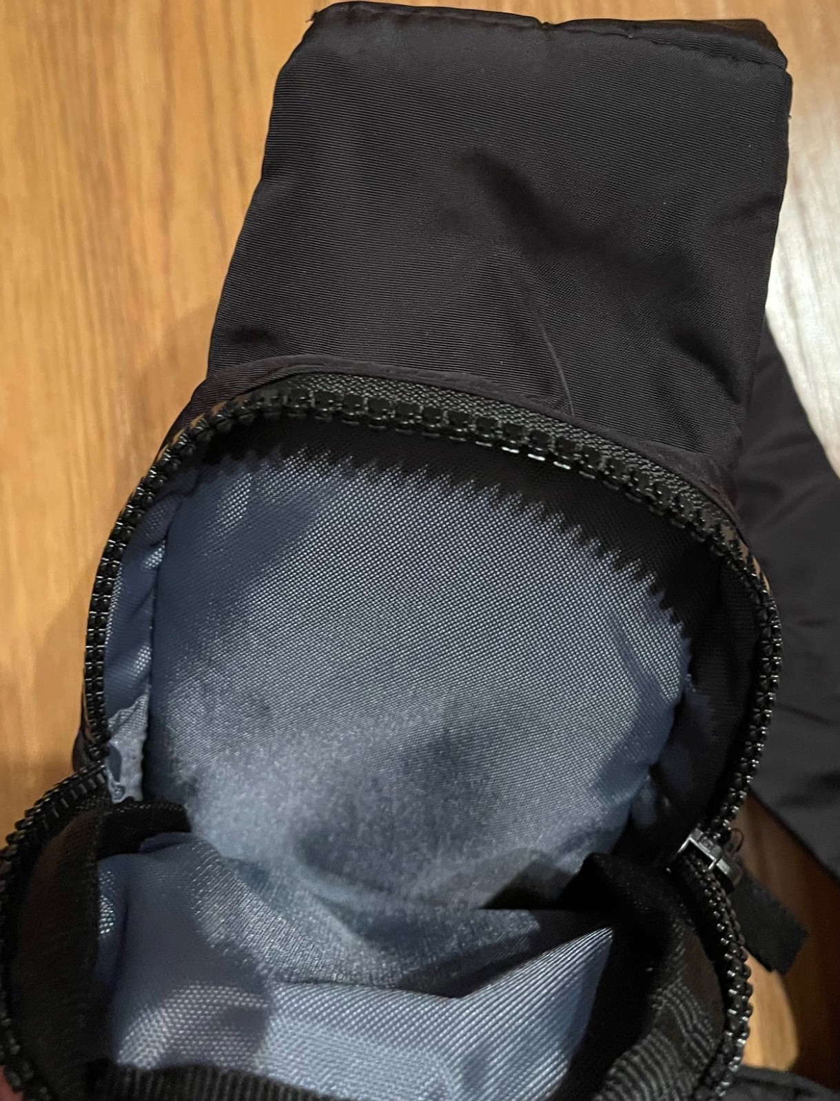 ❤️NWT Adidas Essentials Sling Small Crossbody Bag for Women/Men Black