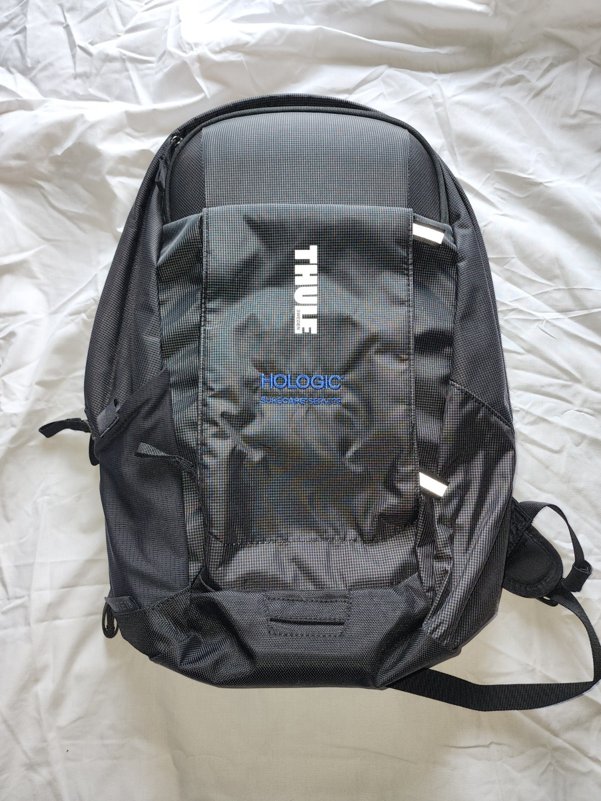 Thule Sweden Enroute 18 Black Backpack Adults Unisex , Has A Logo. NWT!!!!