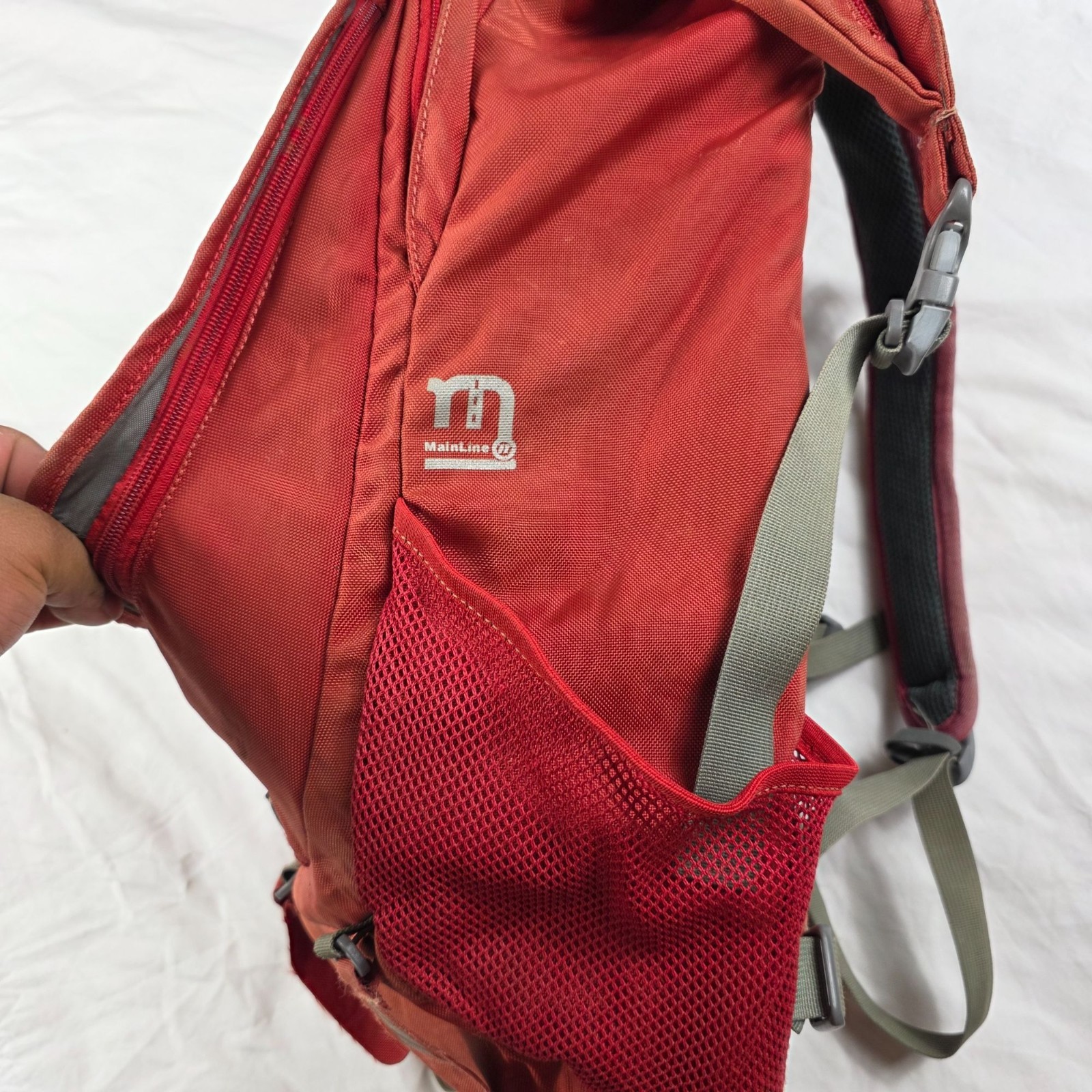 Novara MainLine Red Cycling Backpack Travel Outdoors Camping Hiking Casual
