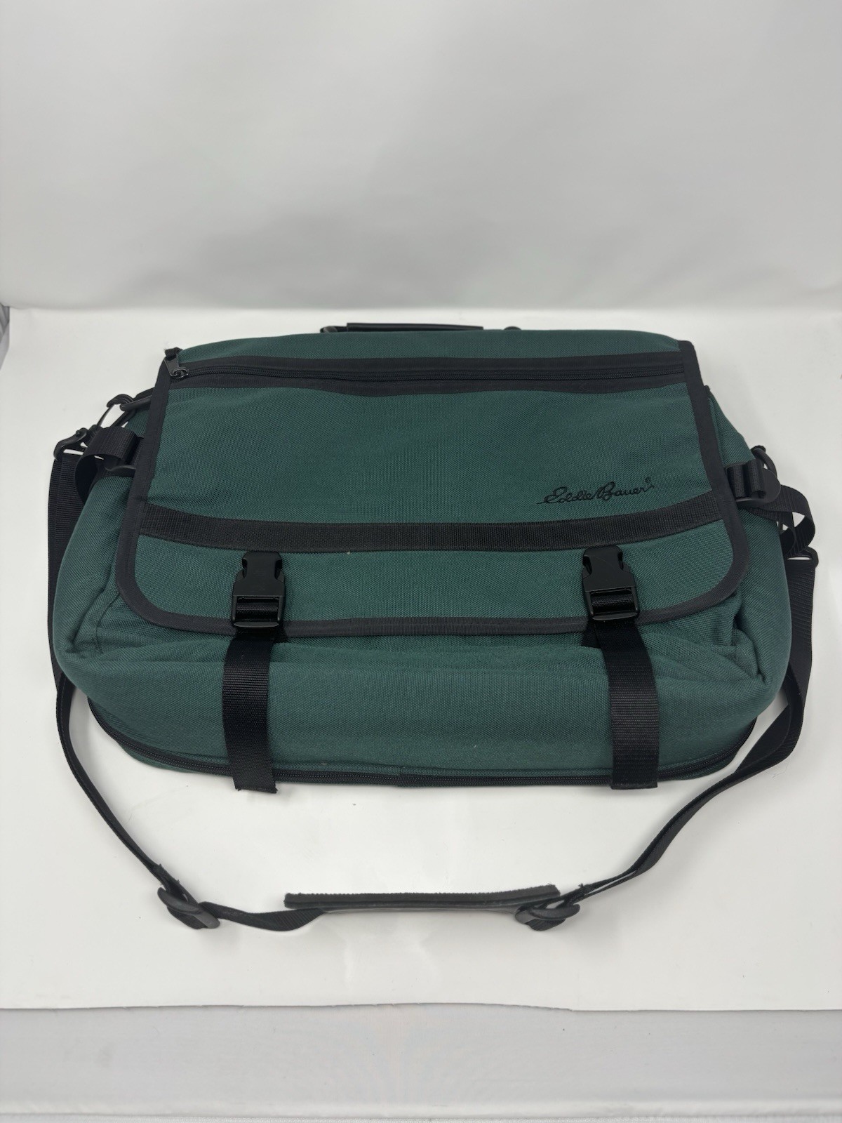 VTG Eddie Bauer Nylon Flap Messenger Bag Green Black