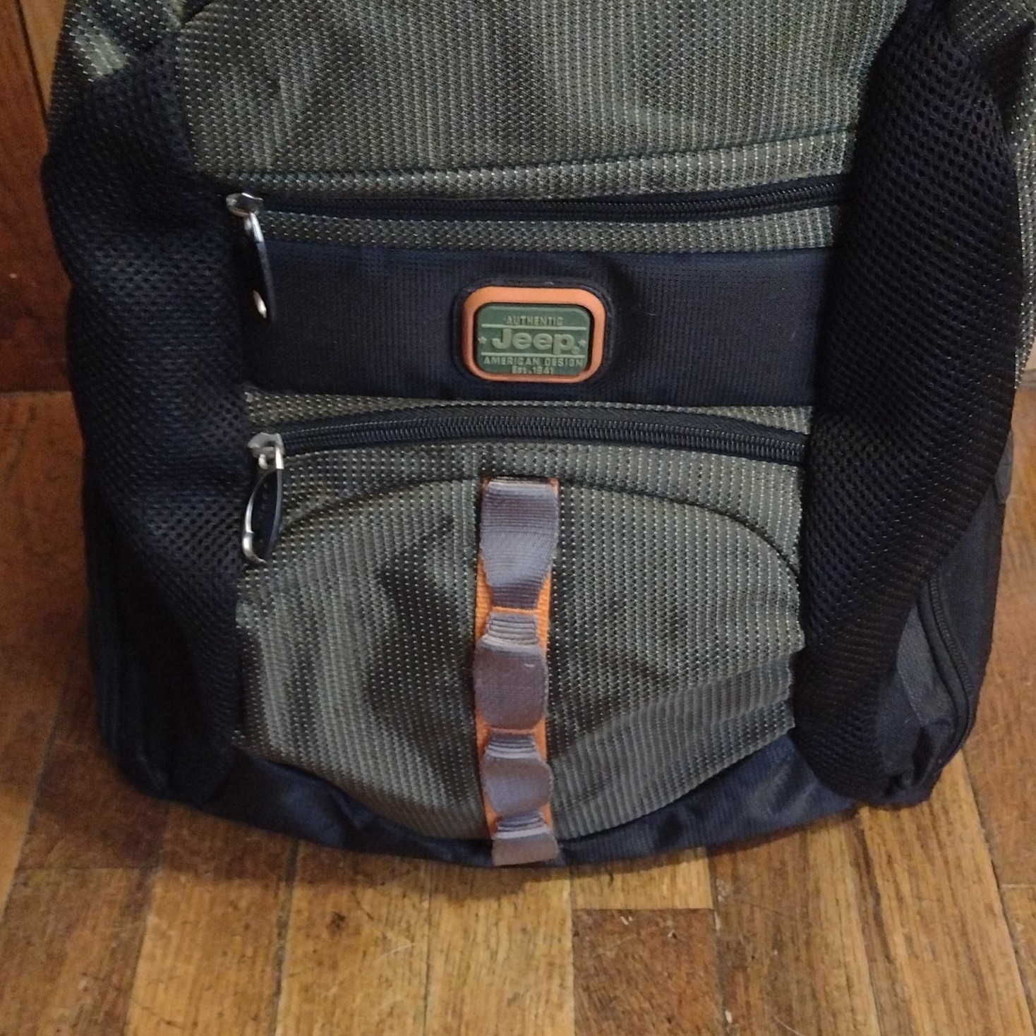 Authentic Jeep Brand Backpack Olive Green Camping Outdoors Hiking Hunting Gym