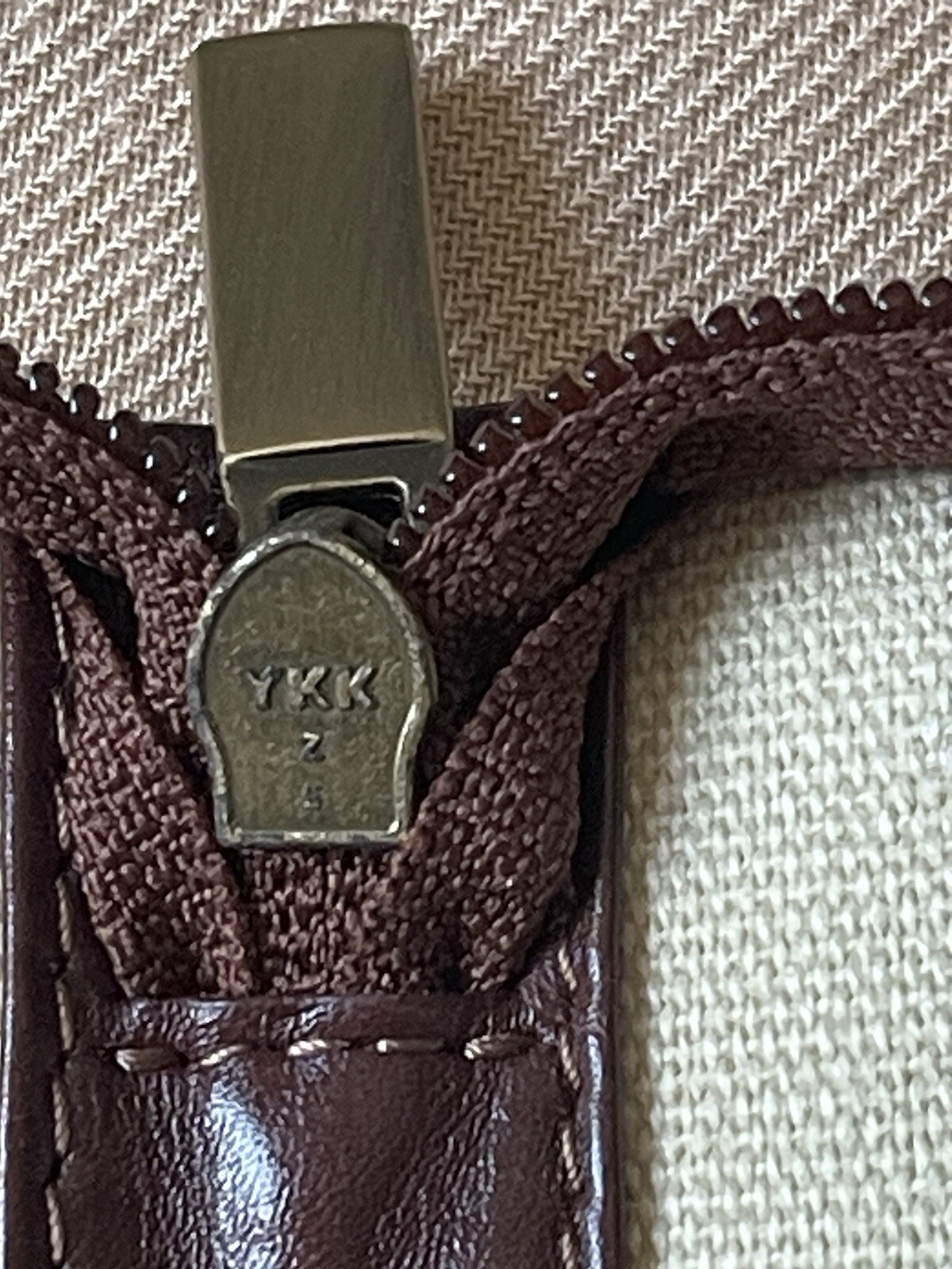 Vintage Red Envelope Brown Leather Tie Travel Carrier Zip Around Travel Case