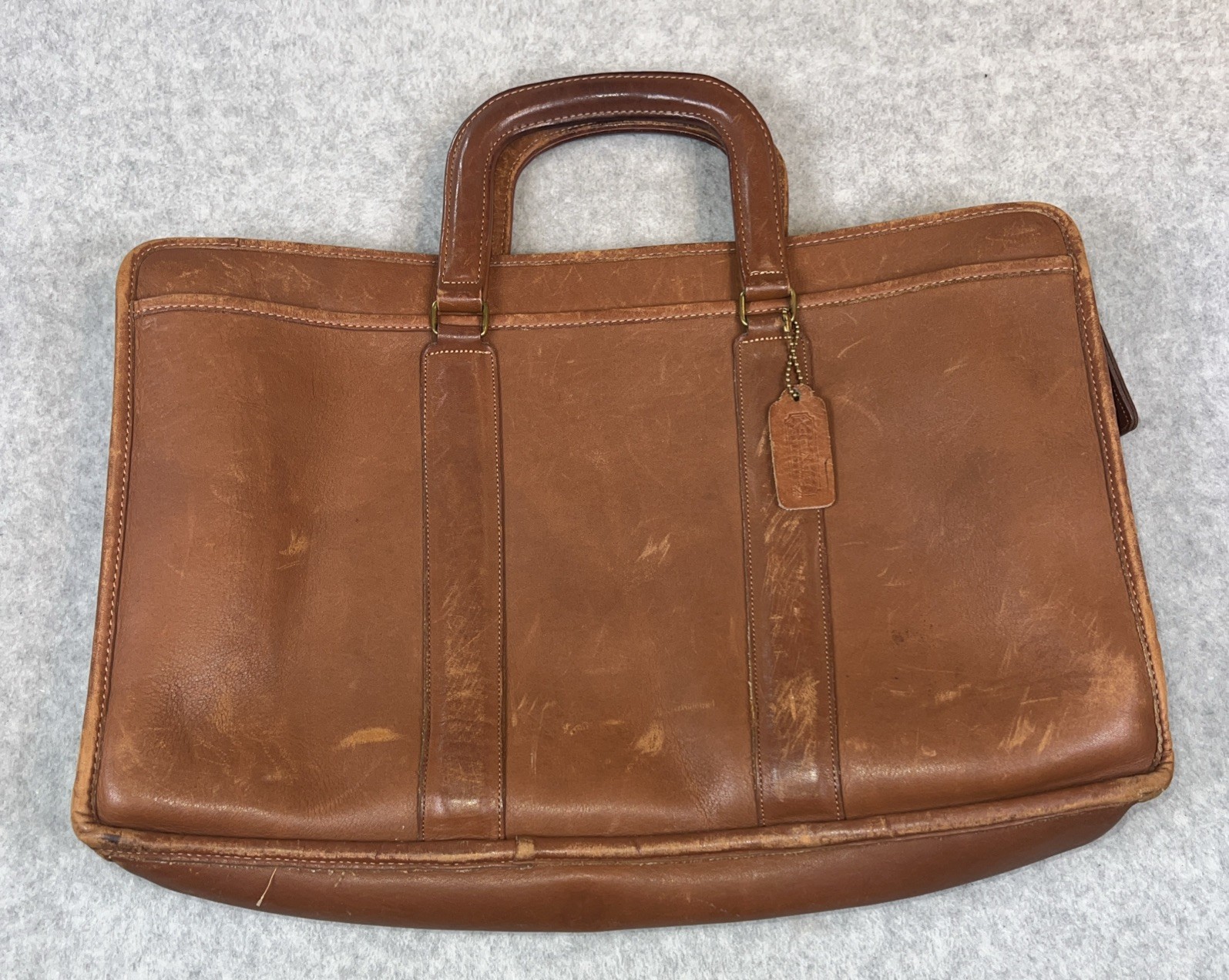 Vintage Coach #7727 Embassy Briefcase Made In USA British Tan Zipper *Read*