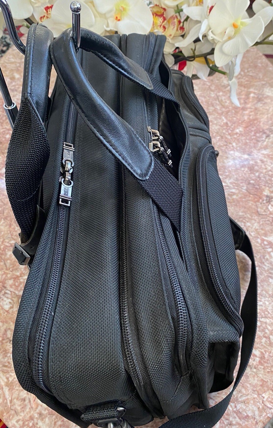 TUMI Alpha Black Ballistic expandable Laptop Business Briefcase 26041D4 EUC $595