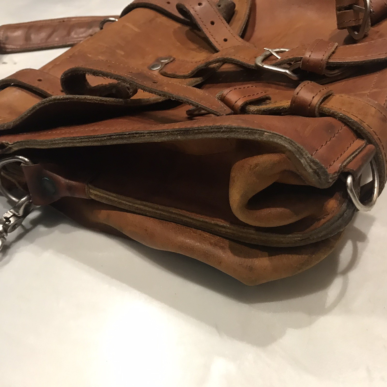 Briefcase Chestnut Leather Cross Body Shoulder Bag with Handle, Straps & Pockets