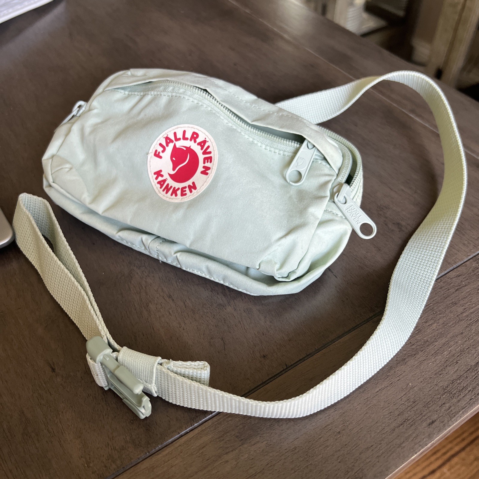 Fjallraven Kanken Hip Pack in Mint Green – Excellent Condition