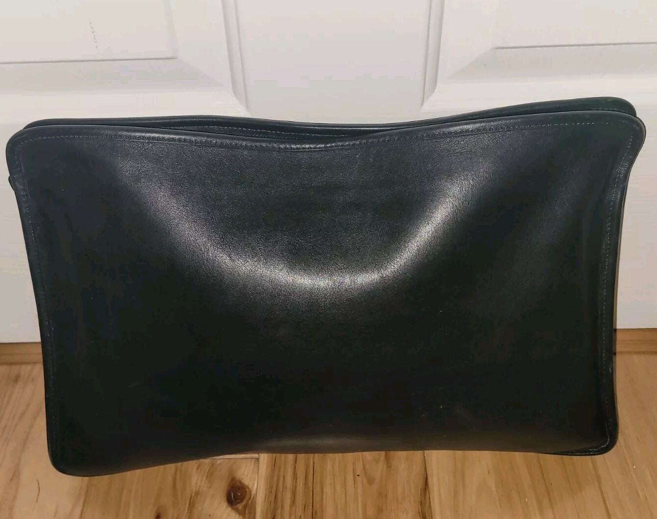 Vtg. Jack Georges Black Zippered Pouch Leather Bag USA Made Compartments