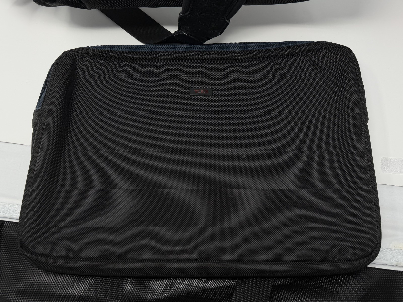 TUMI Alpha Expandable Briefcase 26141D2 Black 2-Way A4 Business Bag w/ PC Case