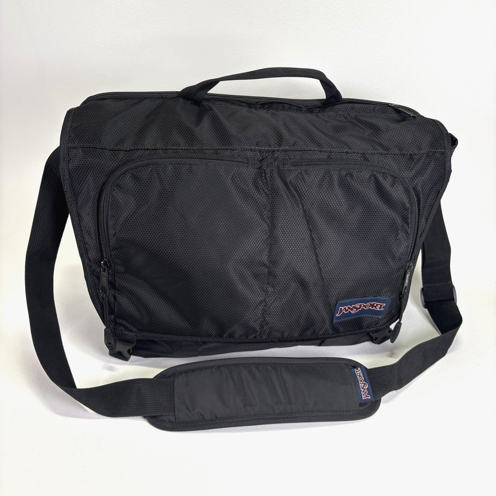 JanSport Network Messenger Bag Black Techwear Gorpcore Laptop Crossbody Utility