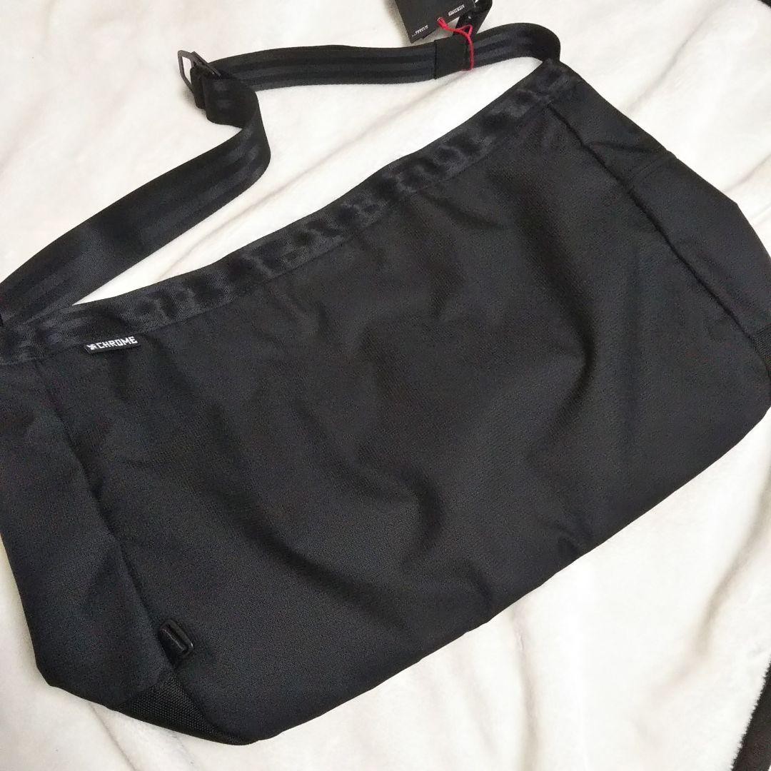 CHROME Messenger Bag 26L Black New Unused Crossbody Travel Bag