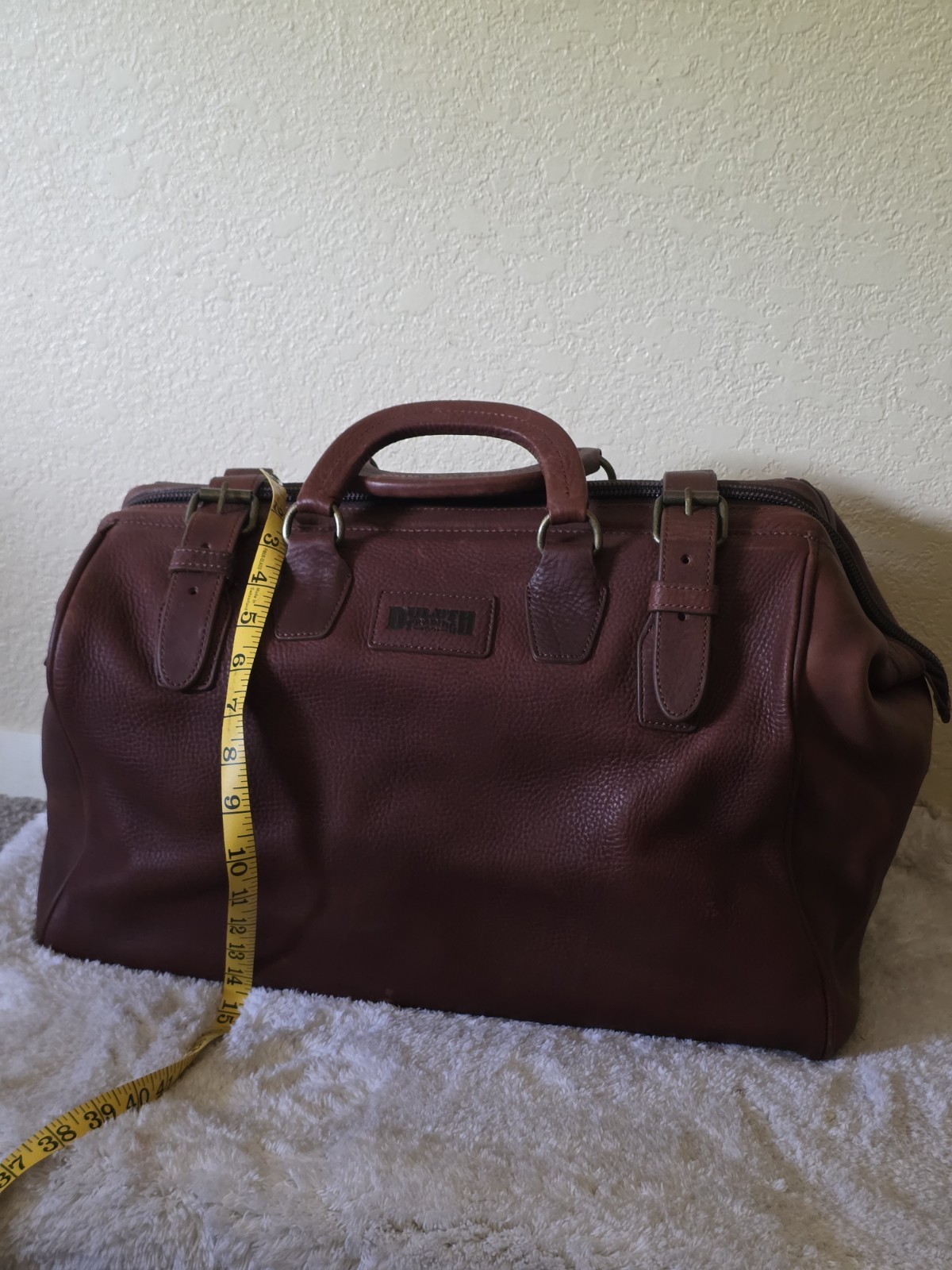 Duluth Trading Lifetime Leather Doctor Bag Brown Utility Duffle USA Full Grain
