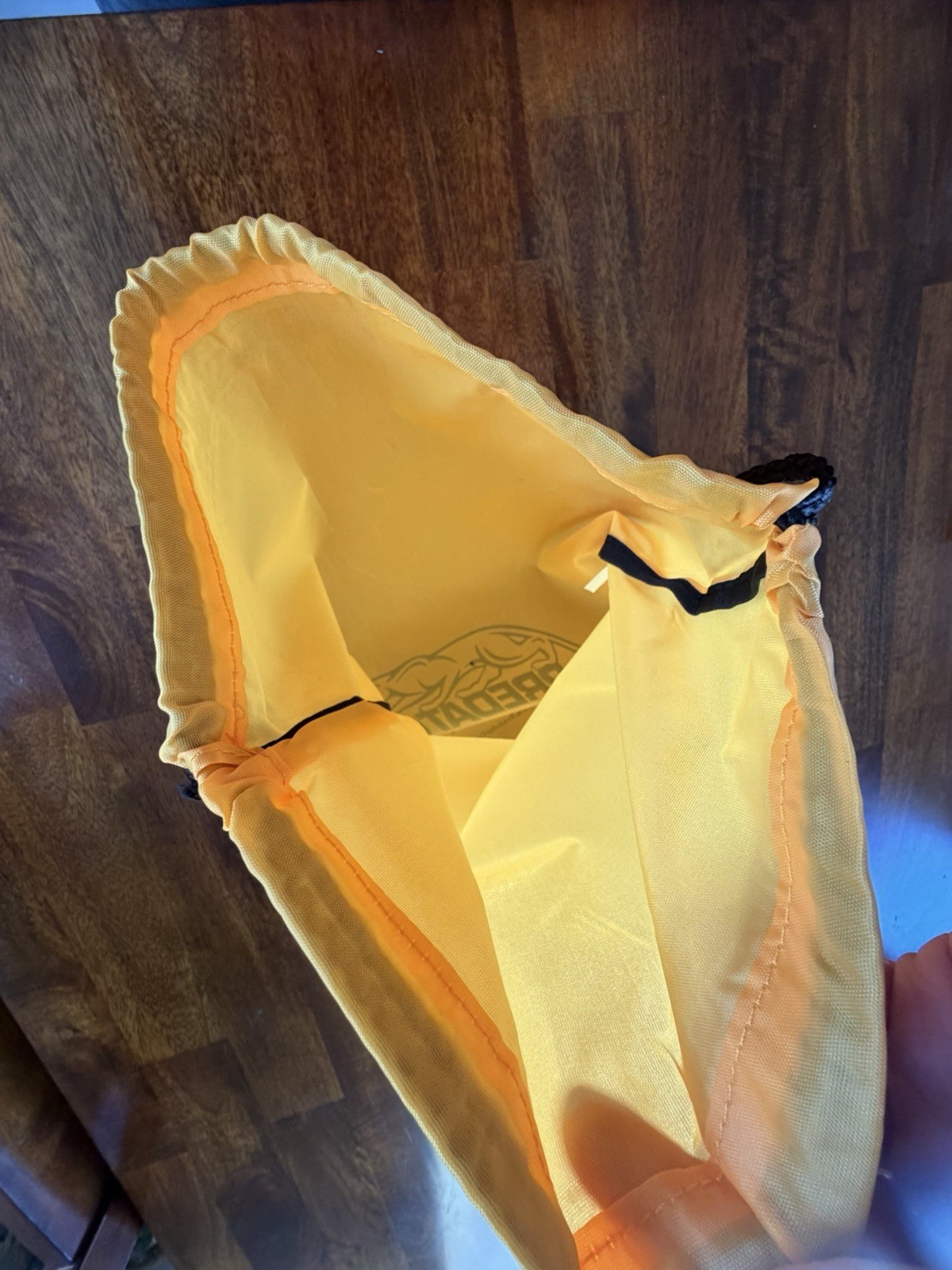Predator Billards Cue Pool Draw String Bag Back Pack Yellow