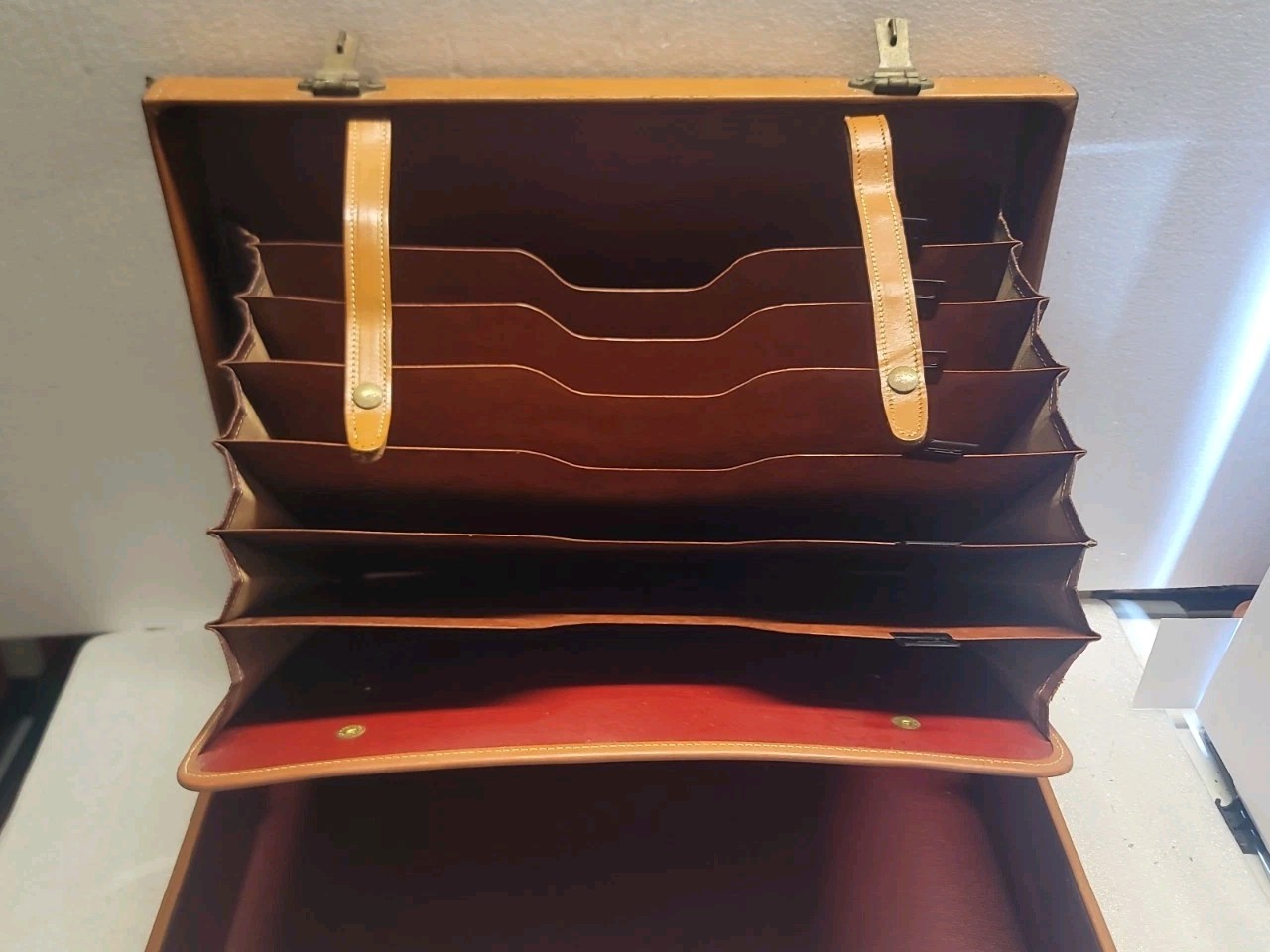 VTG RARE Schel Craft De Buff Briefcase Cowhide