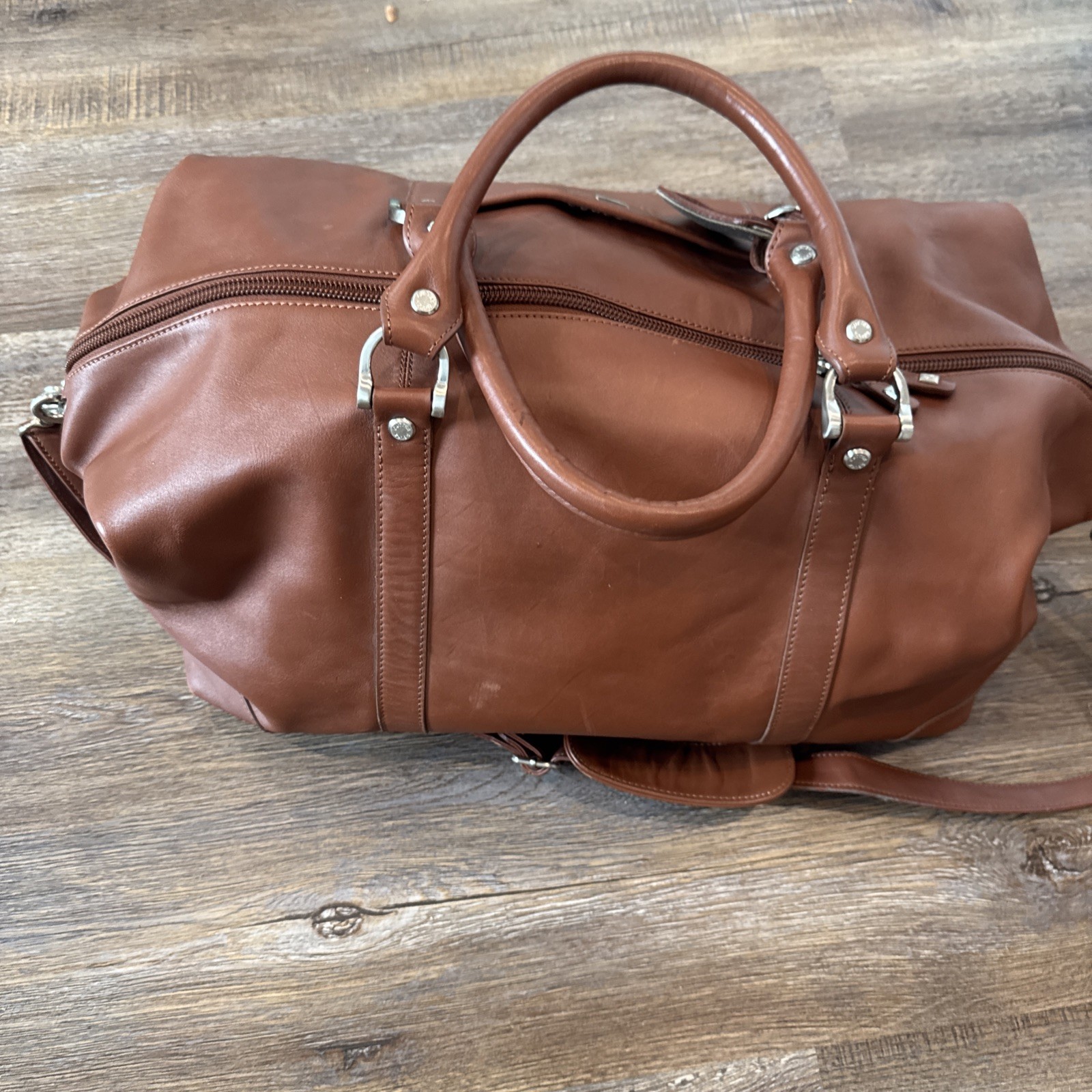 Excellent Cutter & Buck Large 19″ Brown Leather Weekender Duffel Travel Bag