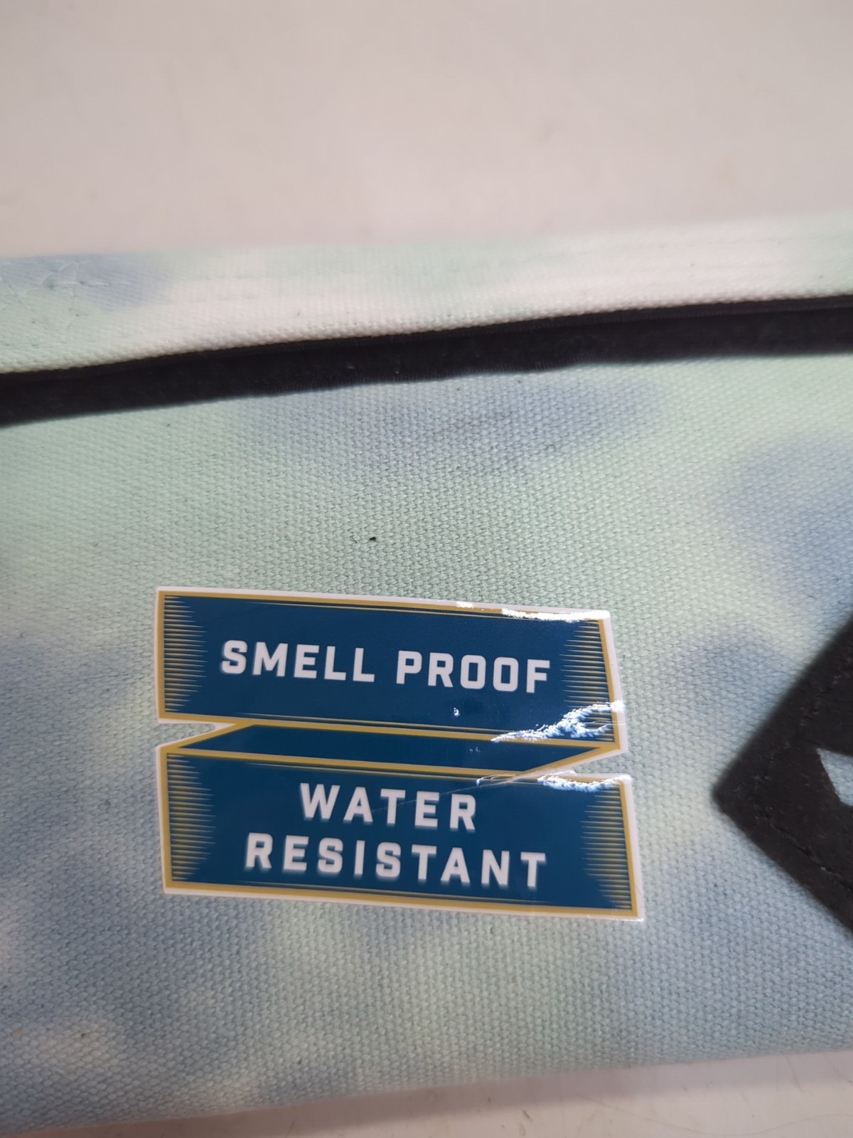Revelry Mini Broker Smell Proof Water Resistance Stash Bag 6″ X 4.5″ Light Blue