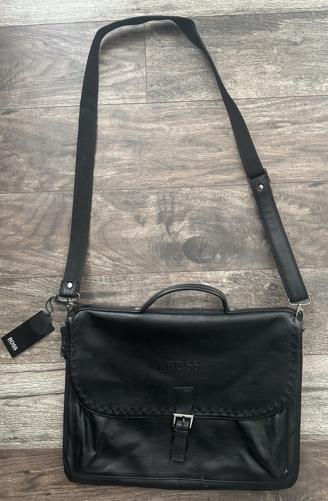HUGO BOSS Leather Messenger Bag Hong Kong Shoulder Strap Handle Business Travel