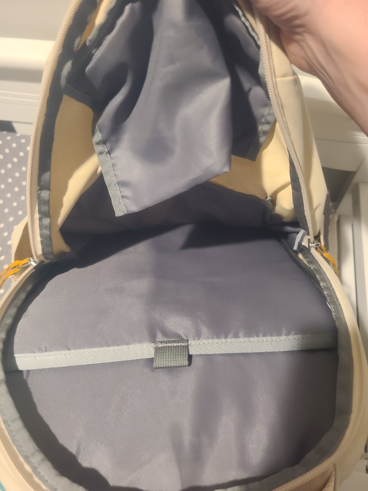 North Face Daypack Backpack Beige/White/ Brown New w/o tags, laptop separator