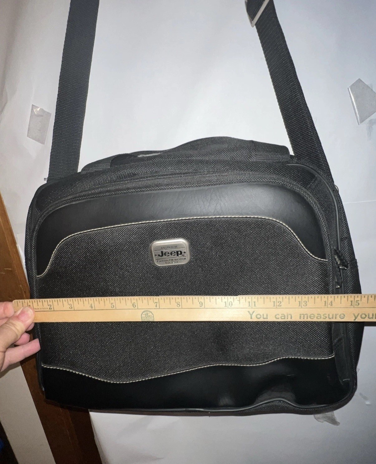 Jeep Authentic Messenger Bag Black Tool Equipment Shoulder Carry Bag Satchel Zip