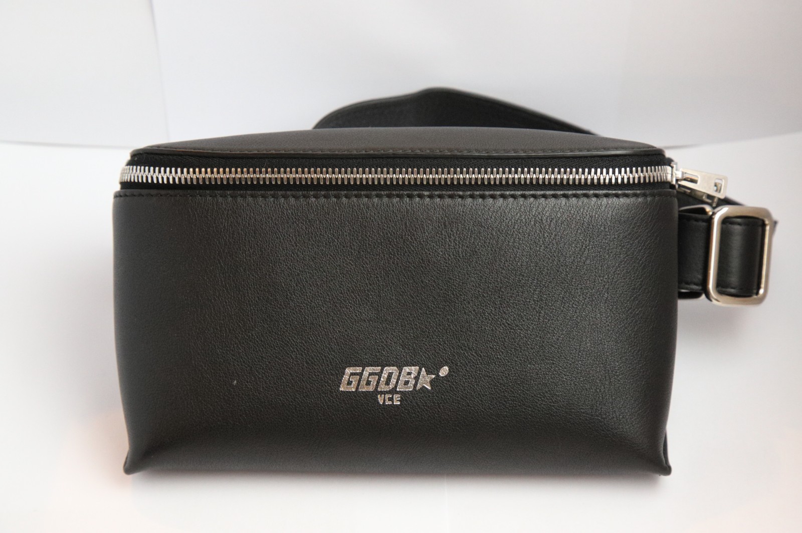 Golden Goose Men’s Black Leather Pouch – Original & New with Tag