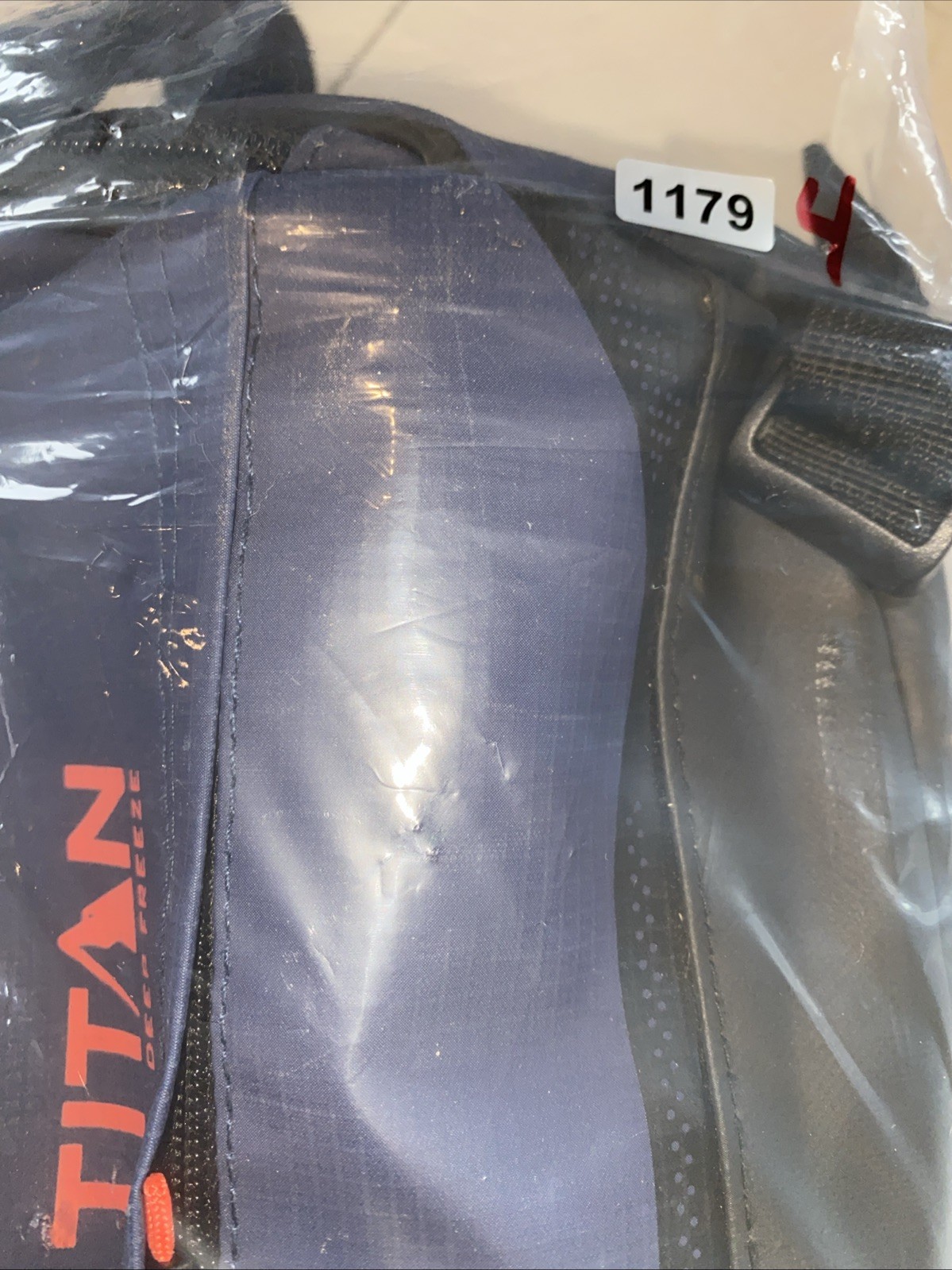 Titan Lunch Cooler Bag Clean High Quality Durable Hiking Arctic Zone