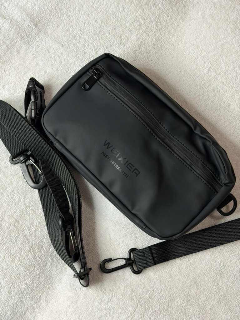 Trendy men’s shoulder bag, small square fashion-brand bag, men’s business bag, m
