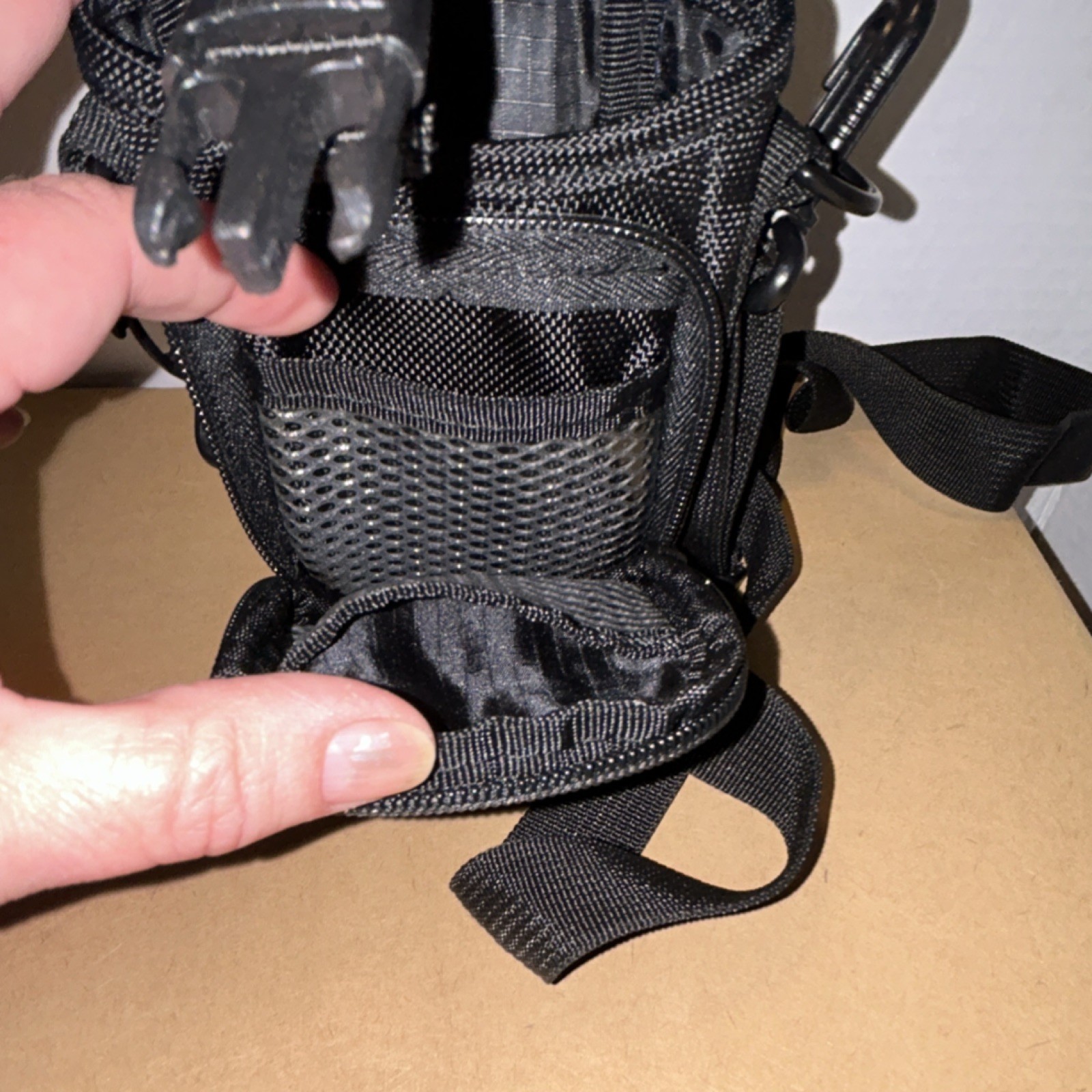 Denali Black Small Camera Bag Adjustable Strap Zip Pockets Buckle Belt Loop