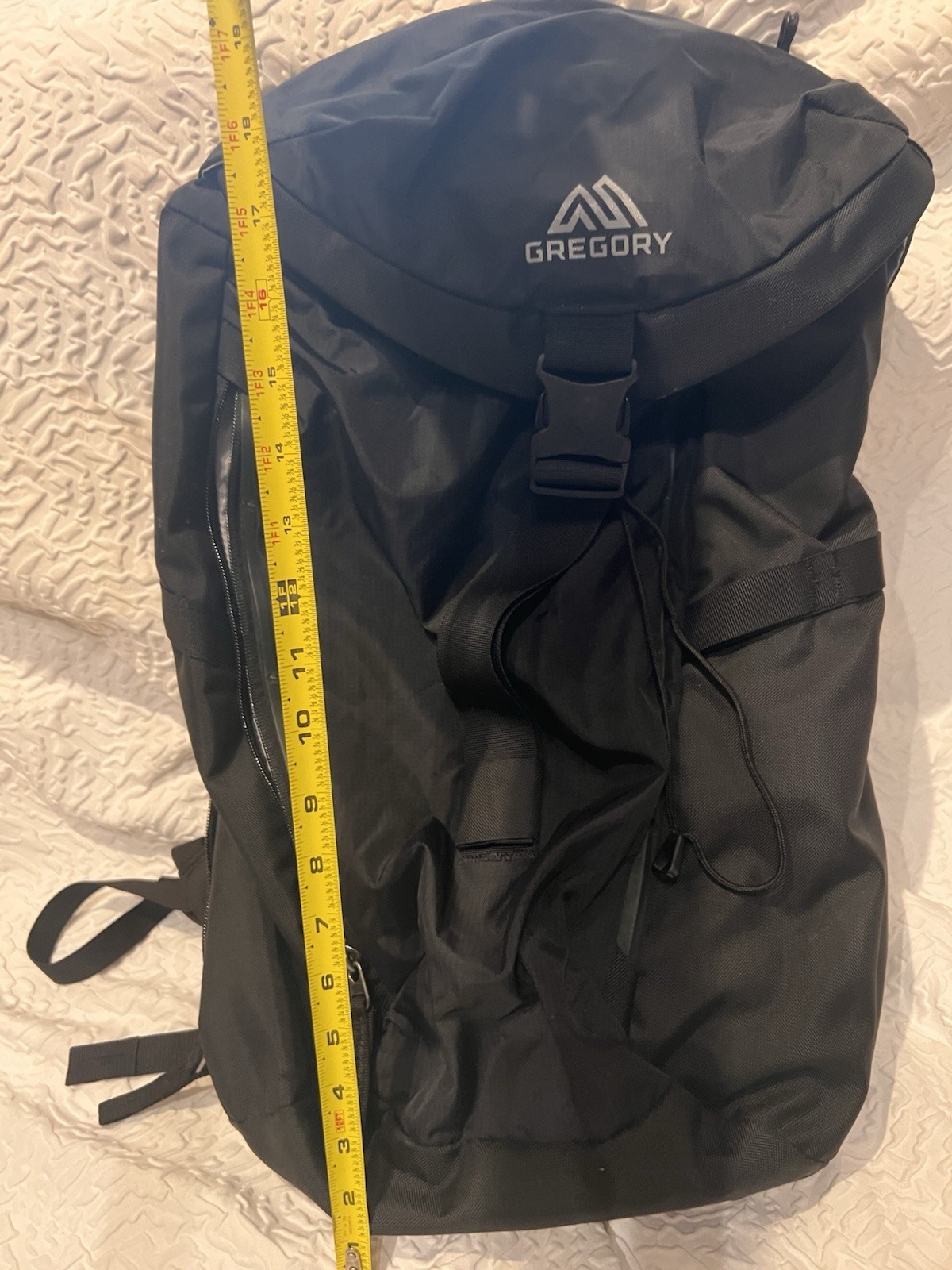 Gregory Sketch 25 Backpack Black Daypack Travel Hiking Laptop School Tech Bag