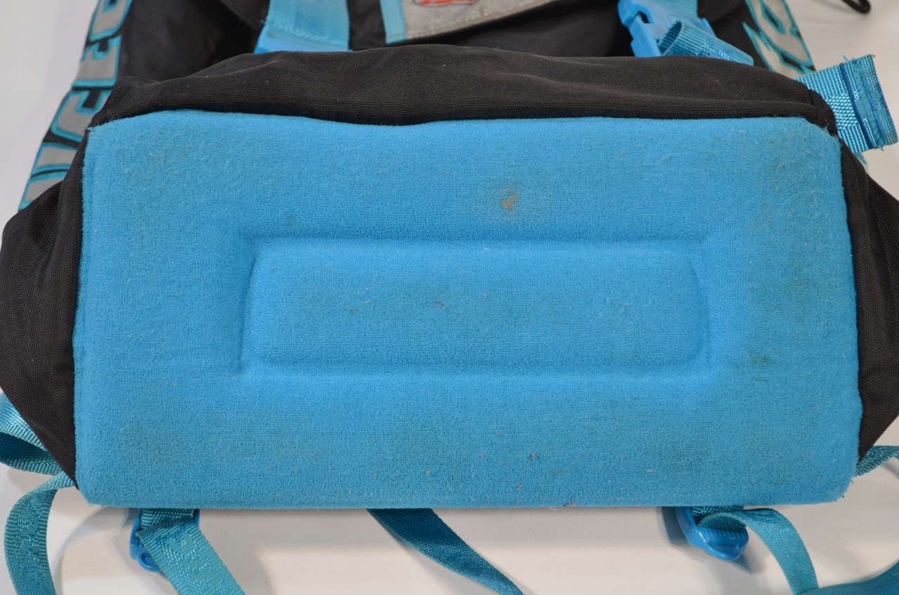 Invicta Jolly Black Backpack Black Teal Blue VTG Padded Italian Made in Italy
