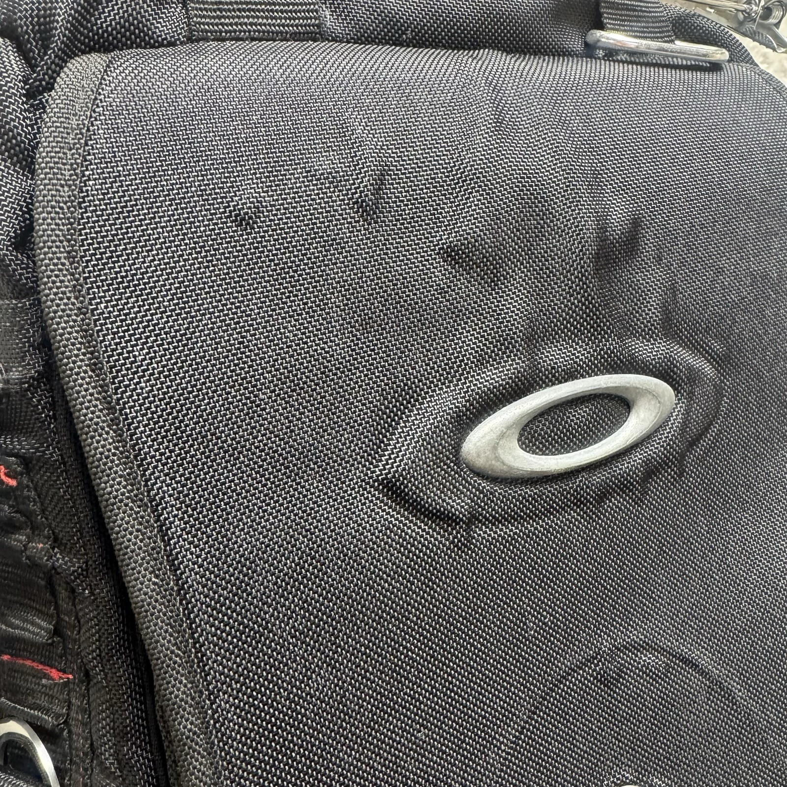 Oakley Tactical Field Gear Vertical Messenger Day Pack Laptop Bag Black 16×13
