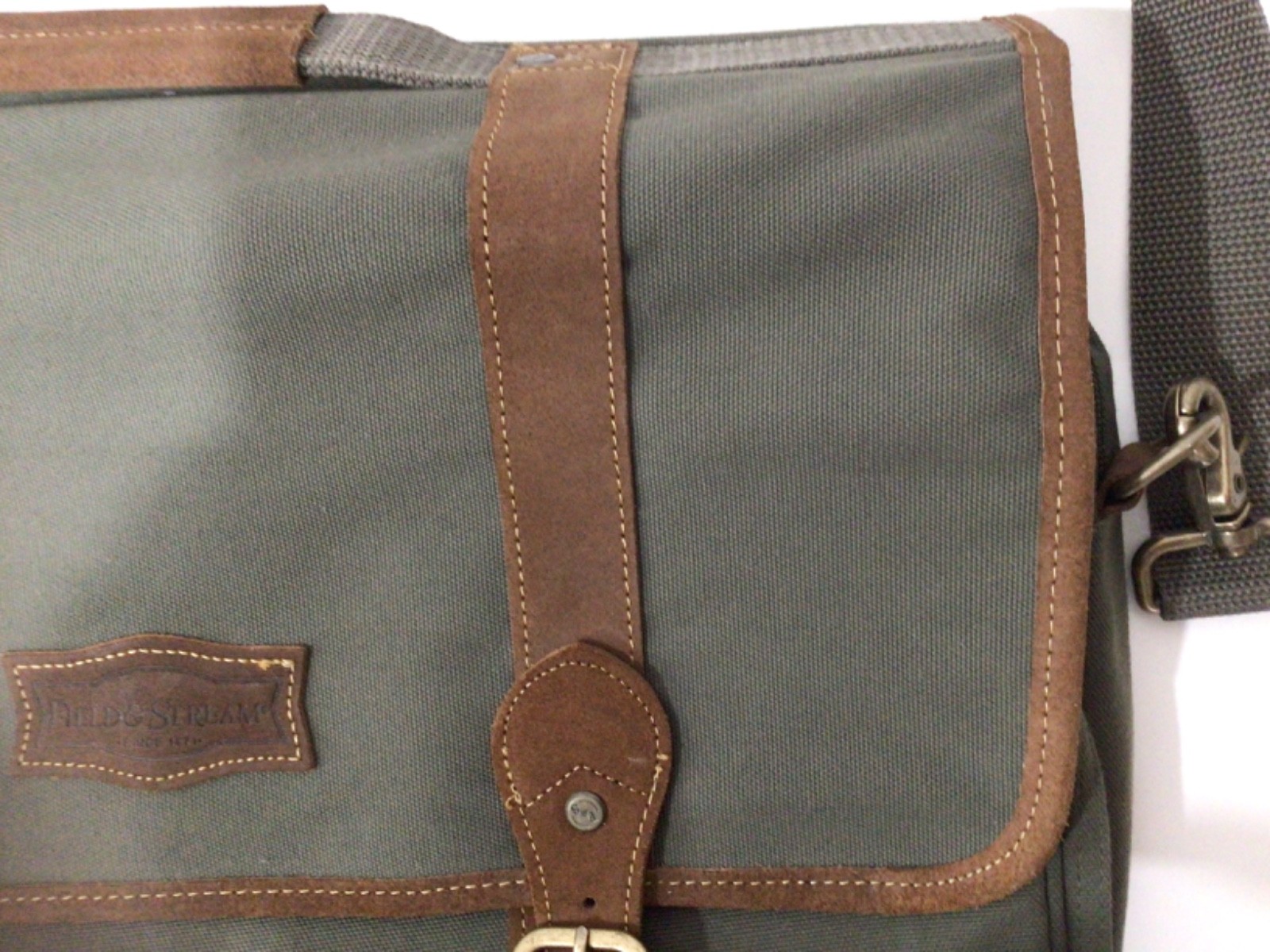 Field & Stream Vintage Gear Messenger Laptop Bag Briefcase Canvas Olive