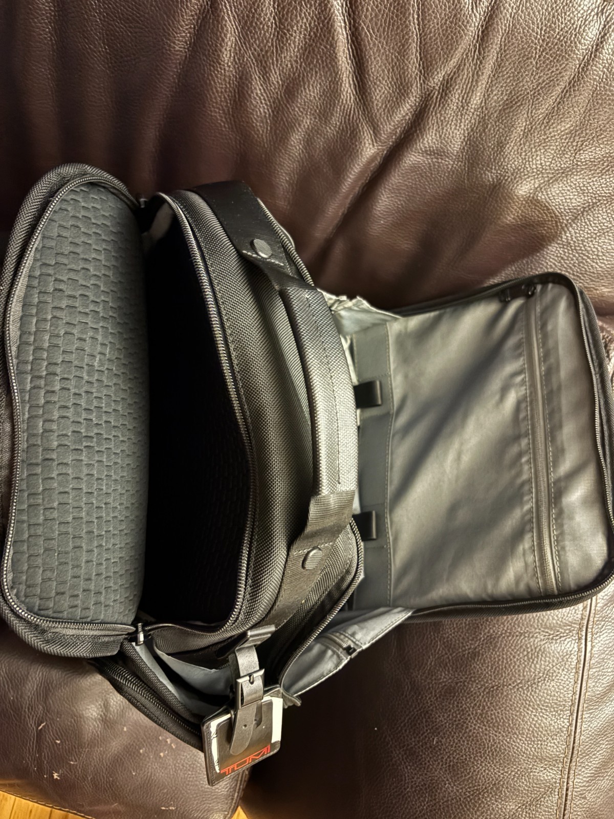Tumi Alpha 3 Packing Backpack Black Nylon Used Only Once, Excellent Condition