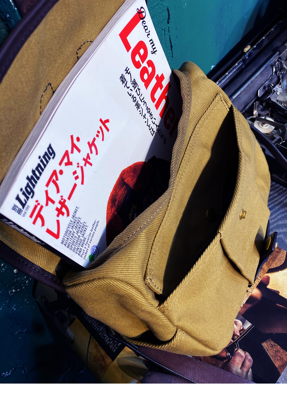 Messenger Bag Waterproof Olefin Canvas Cowhide Shoulder Strap Unisex Retro Bag