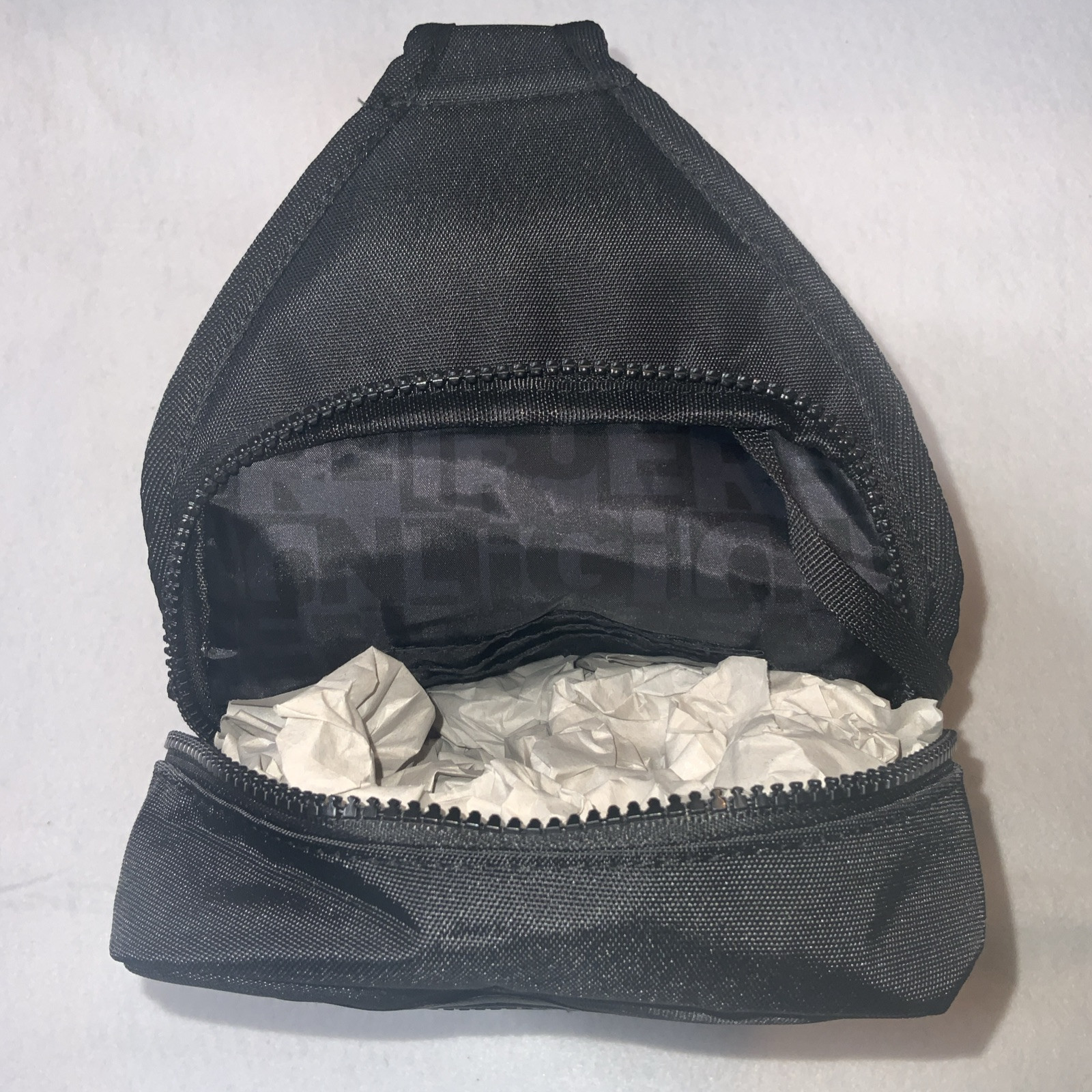 True Religion Black Unisex Buddha Patch YETA 2.0 Crossbody Bag TR104144 New