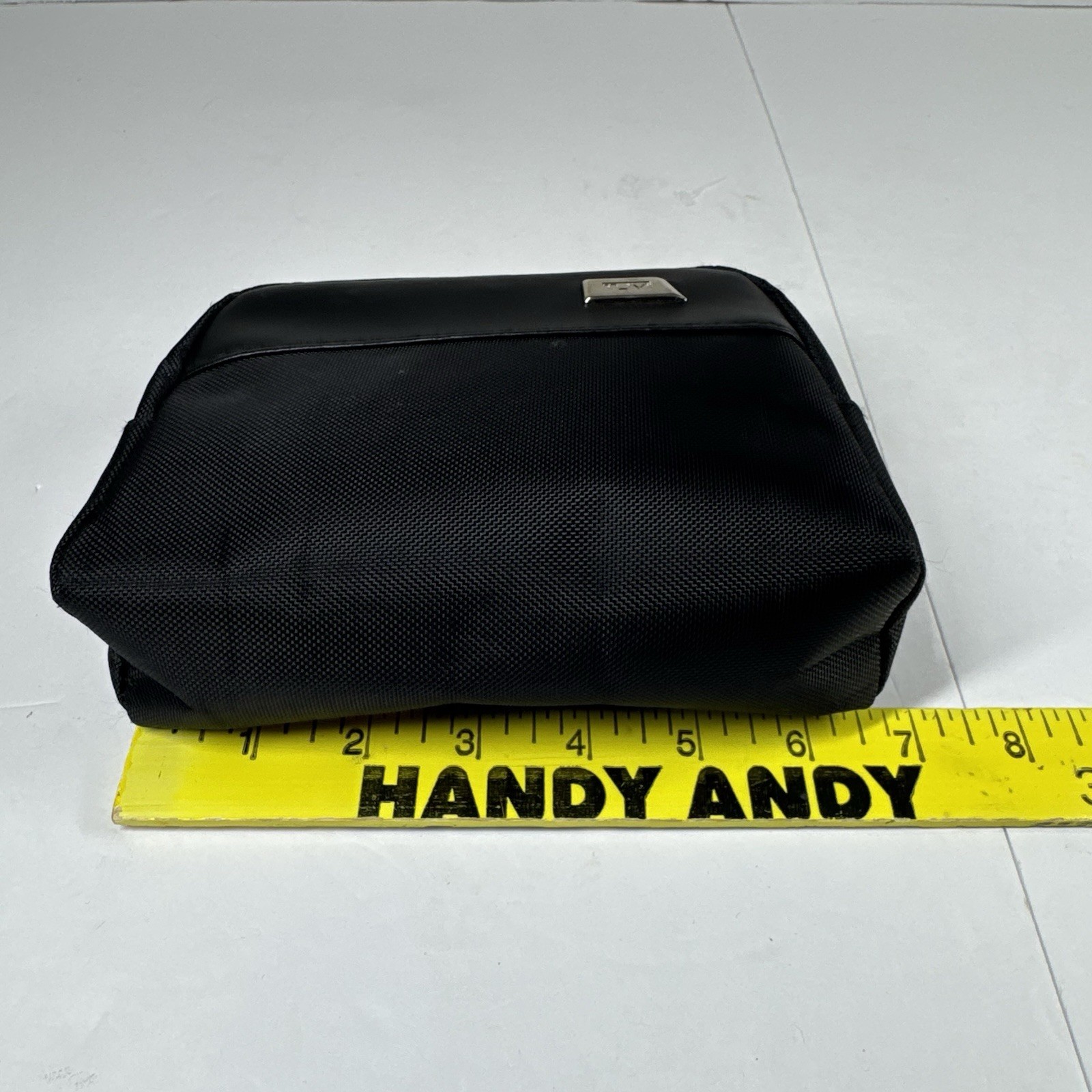 TUMI for Delta Black Zip Pouch Soft Travel Bag Toiletry Case Business Class