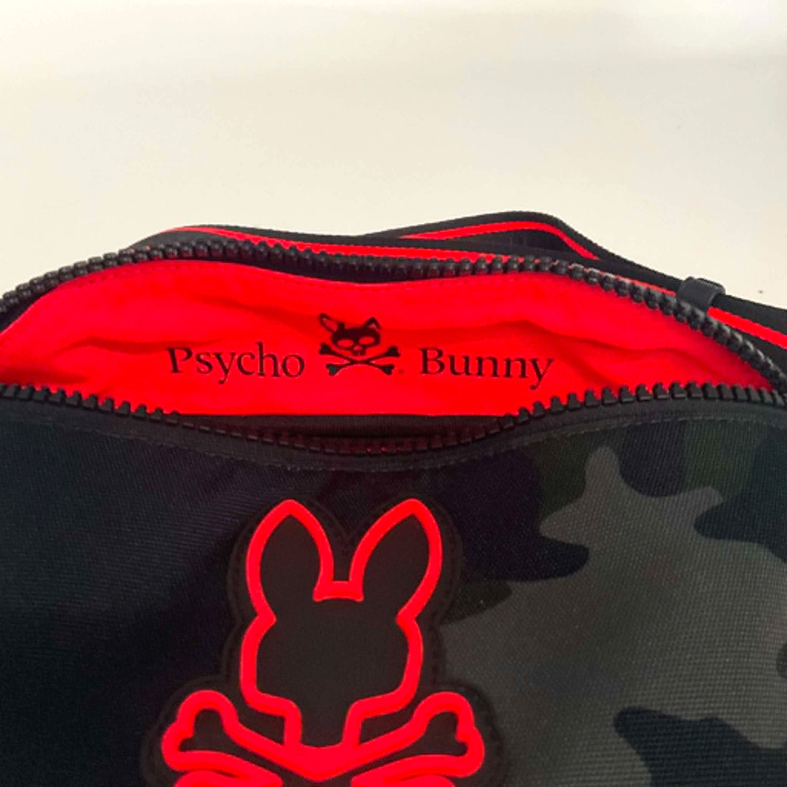 Psycho Bunny Hip Bag Mens Fanny Pack Belt Black Red Skull Logo Pouch